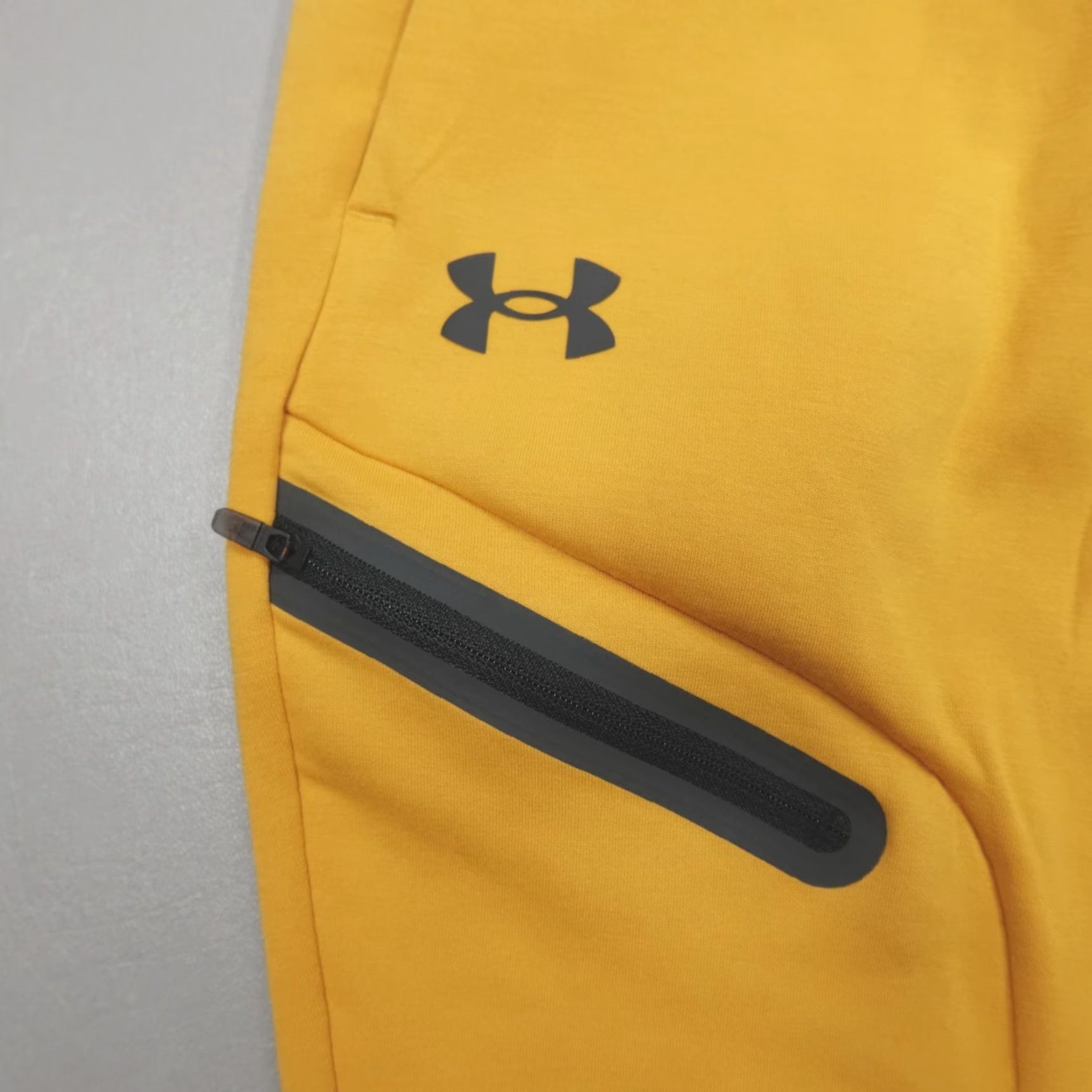 Under Armour Under Armour Unstoppable Fleece Joggers Men’s Size S Yellow 1379808-711 Size US S / EU 44-46 / 1 - 2 Thumbnail