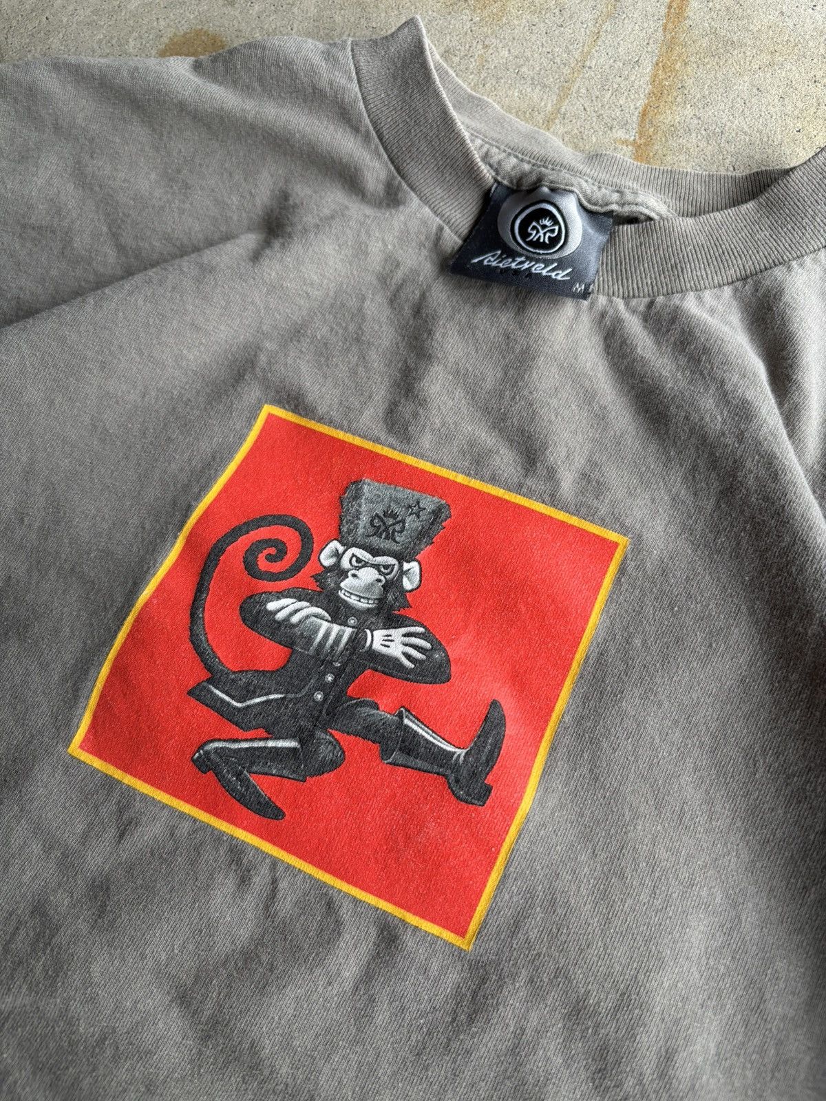 Other Vintage Rietveld Boxy Soviet Star Grunge Surfwear Tee Size US M / EU 48-50 / 2 - 4 Thumbnail