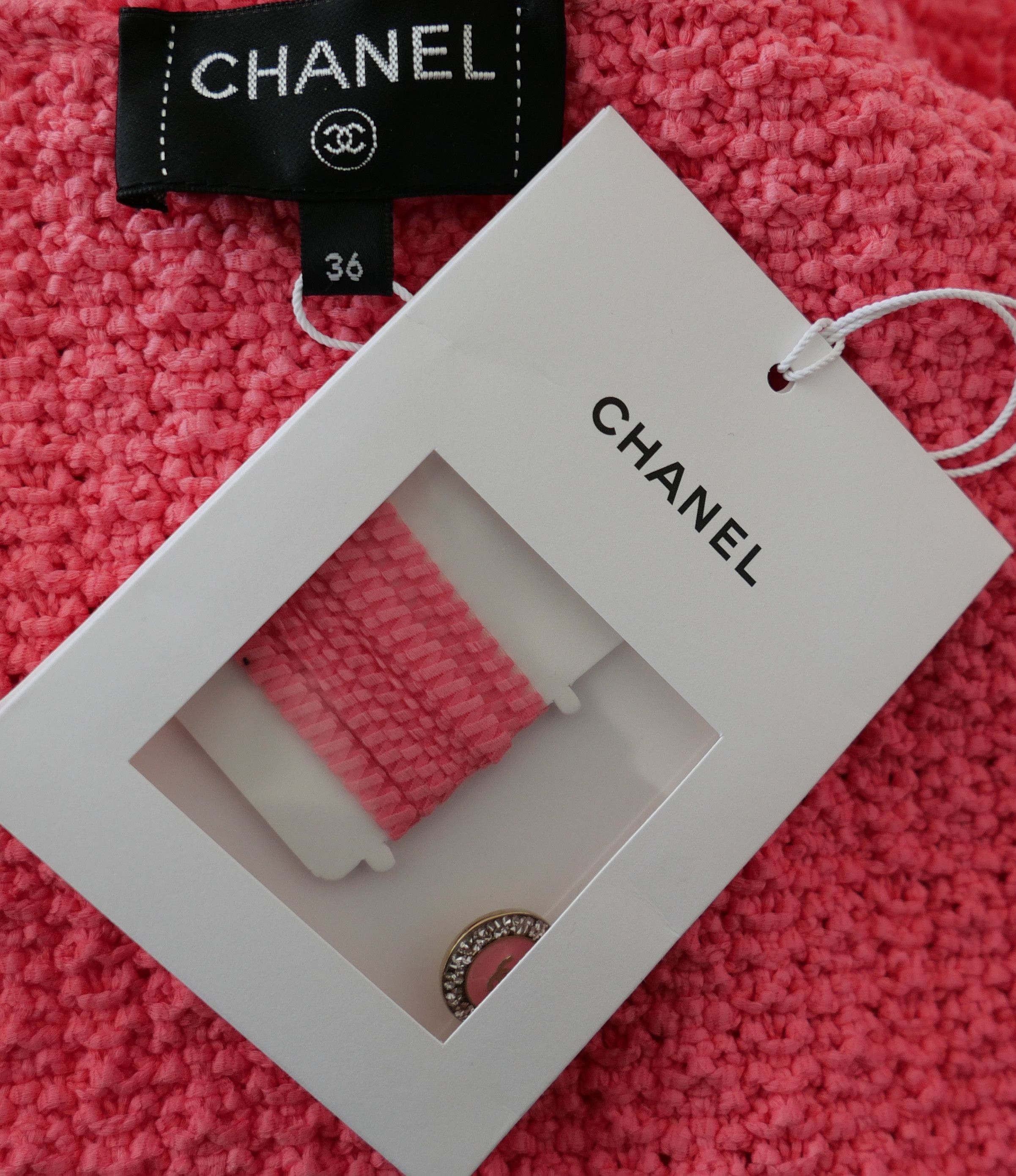 Chanel Chanel Spring 22S Coral Pink Knitted Sleeveless Jacket Size XS / US 0-2 / IT 36-38 - 7 Thumbnail
