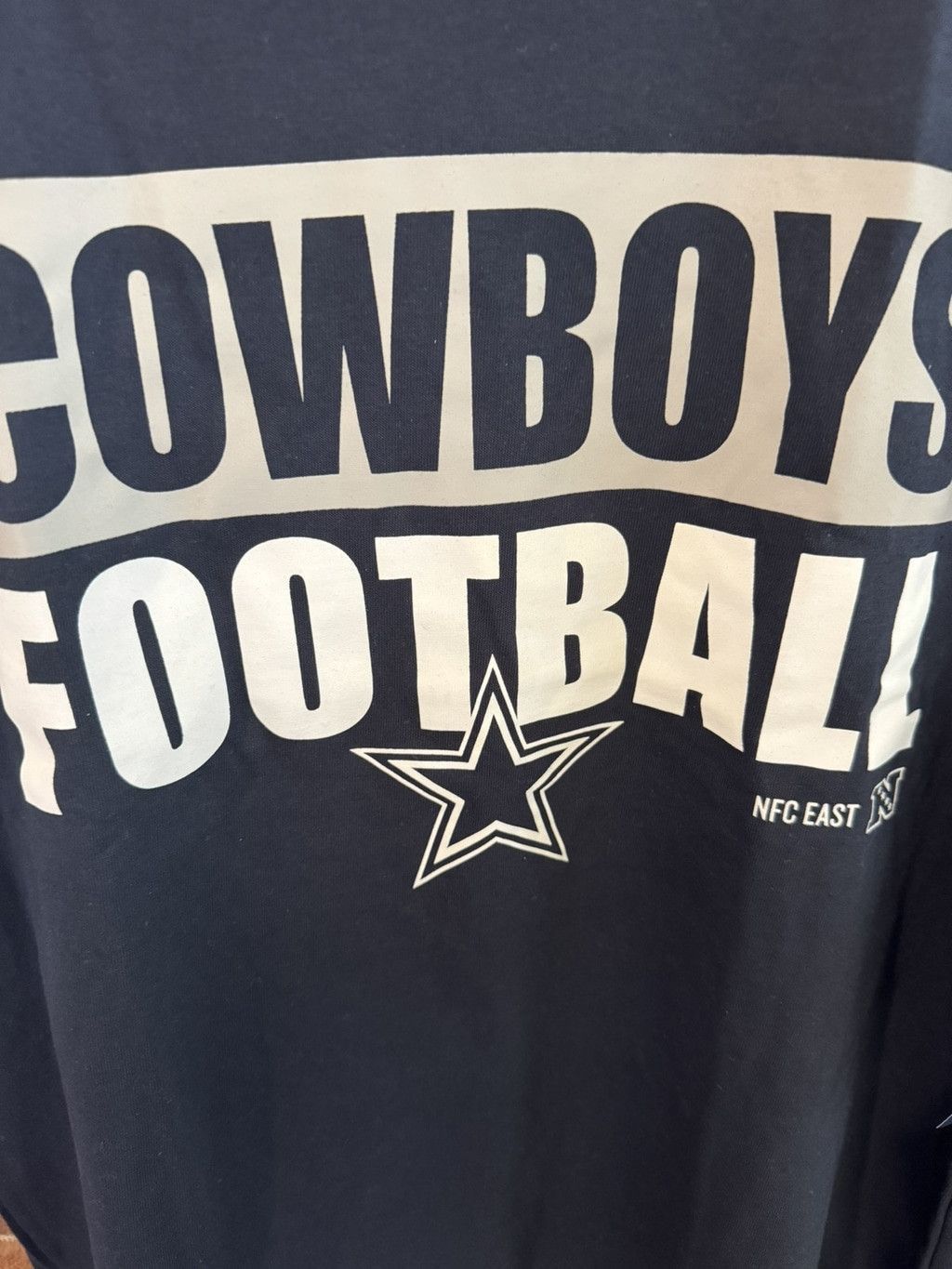 NFL Dallas Cowboys Blue T-shirt Men Sz L NEW WITH TAGS Size US L / EU 52-54 / 3 - 4 Thumbnail