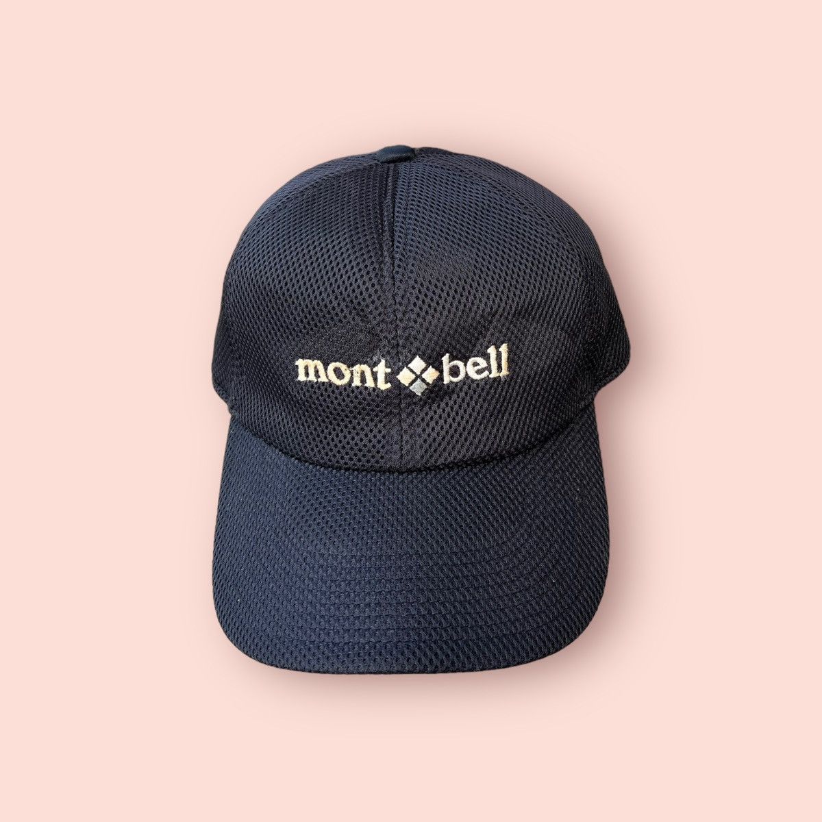 image of Vintage Montbell Outdoor Mesh Strapback Cap in Black, Men's