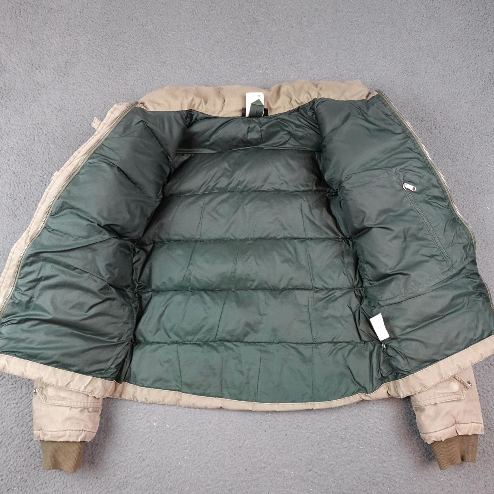 Patagonia Patagonia Jacket Womens Small Tan Puffer Insulated Toggle Down Winter Coat Size S / US 4 / IT 40 - 5 Thumbnail