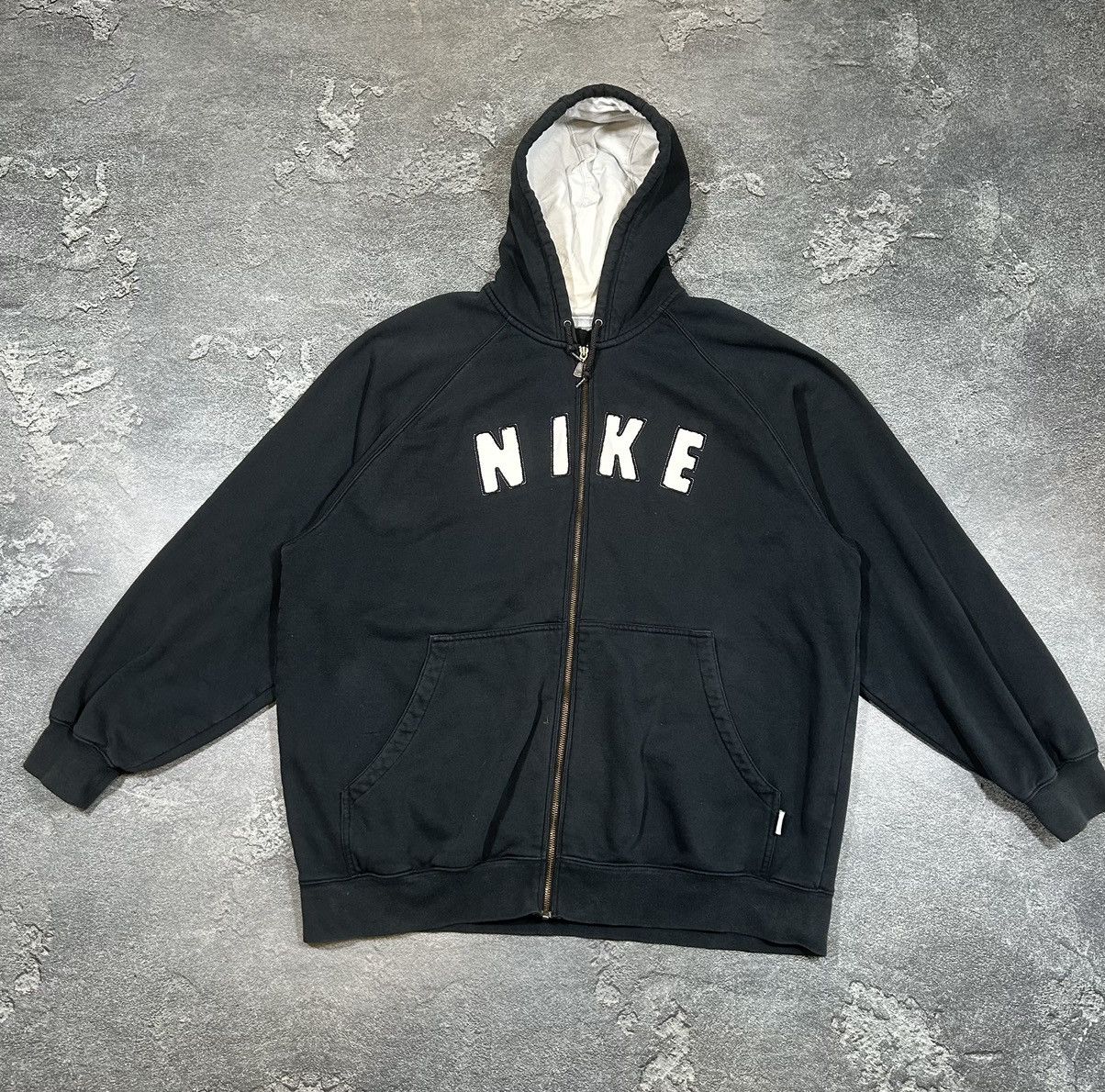 Nike × Vintage NIKE VINTAGE CENTER LOGO OVERSIZE BOXY ZIP HOODIE Size US XL / EU 56 / 4 - 1 Thumbnail