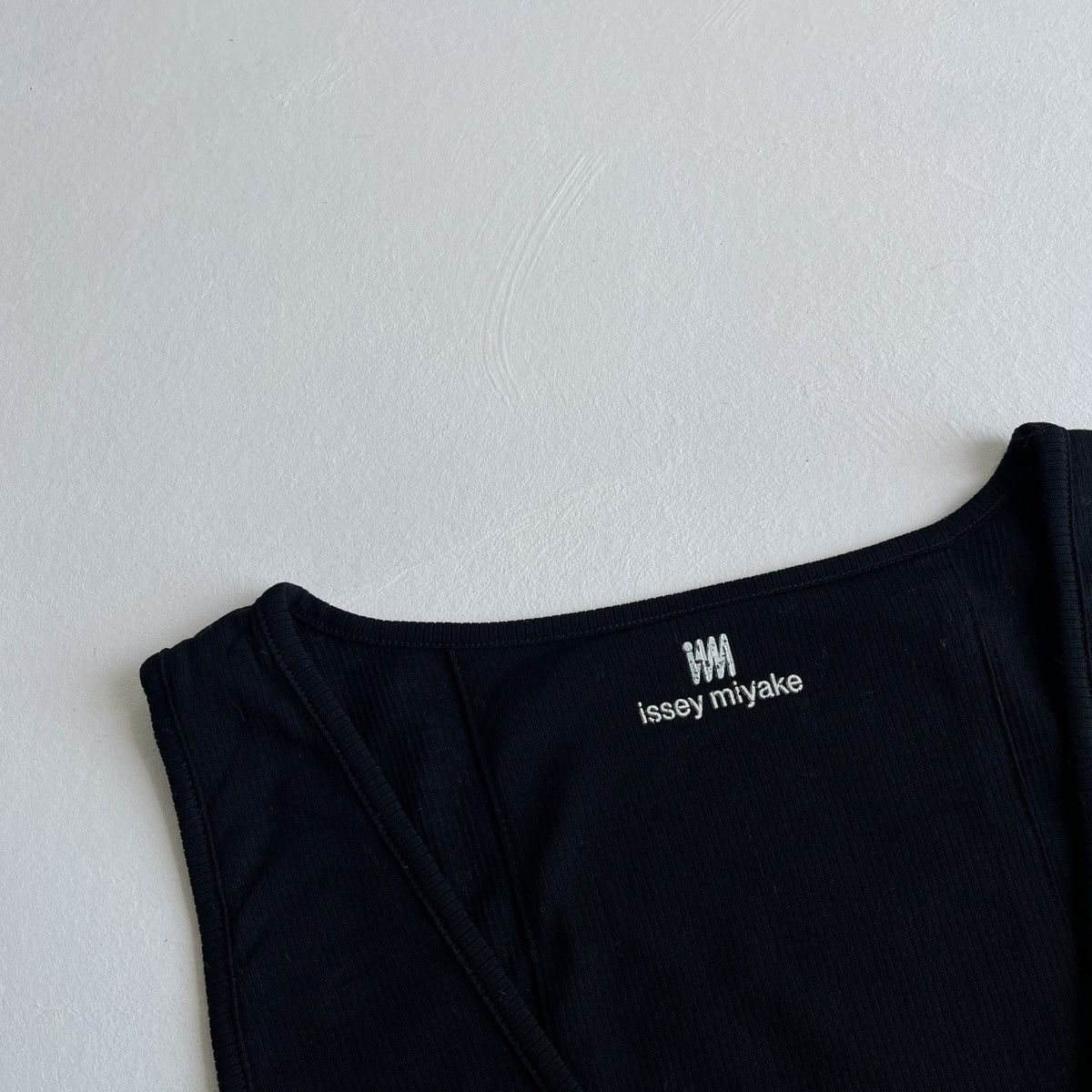 Issey Miyake × Japanese Brand Issey Miyake tank top Size US XS / EU 42 / 0 - 3 Thumbnail