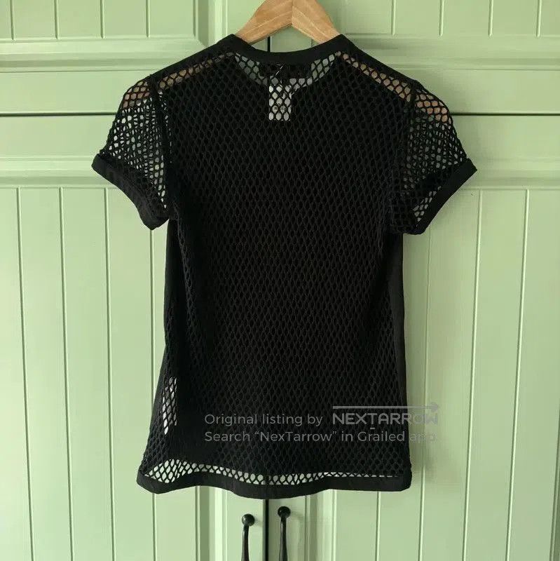 Comme des Garcons COMME des GARÇONS Black Floral Embellished T-Shirt . Size S / US 4 / IT 40 - 2 Thumbnail