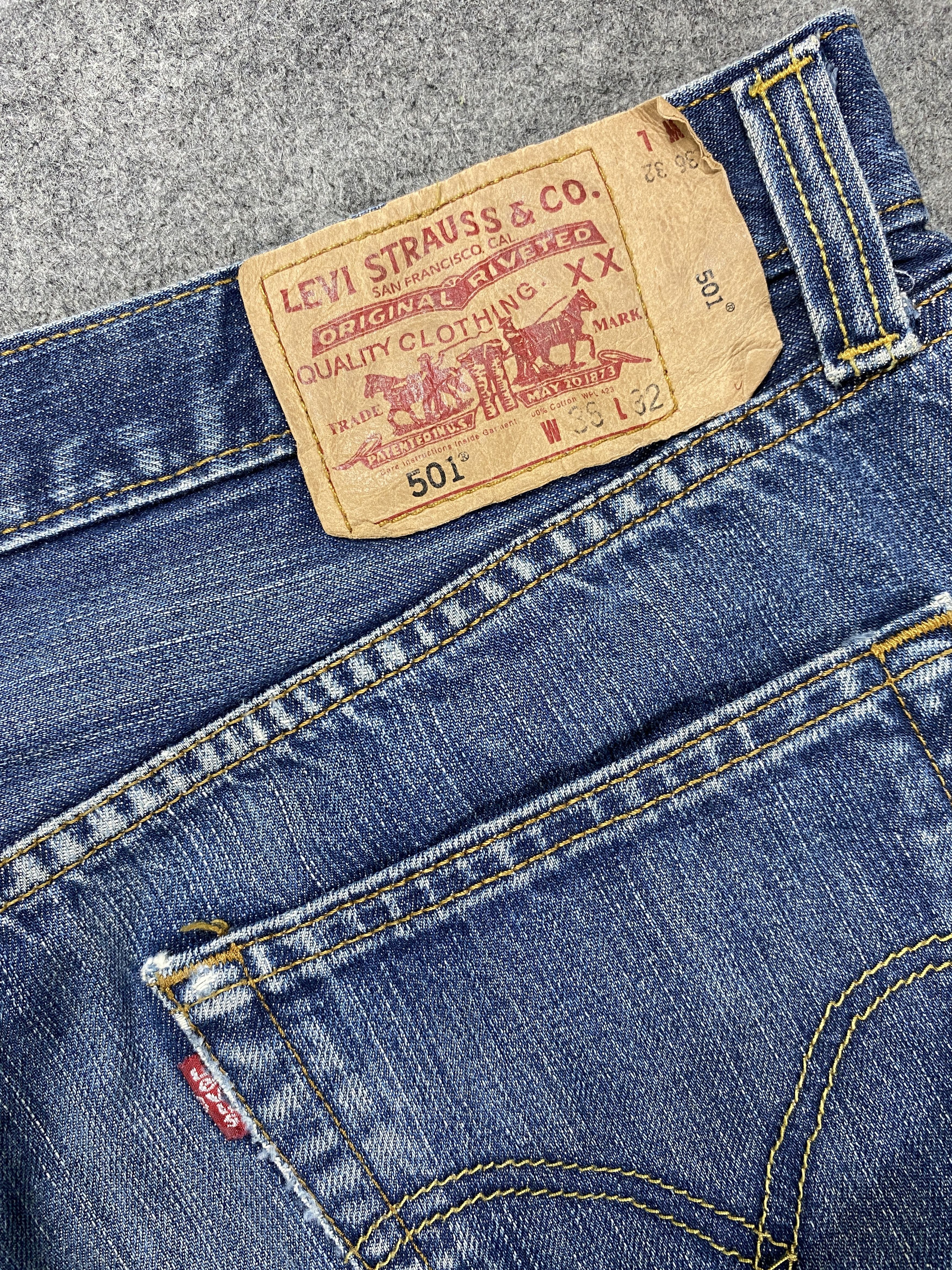 Levi's Distressed Blue Vintage Levi's 501 Jeans 36x31 Denim -JN2221 Size US 36 / EU 52 - 9 Thumbnail
