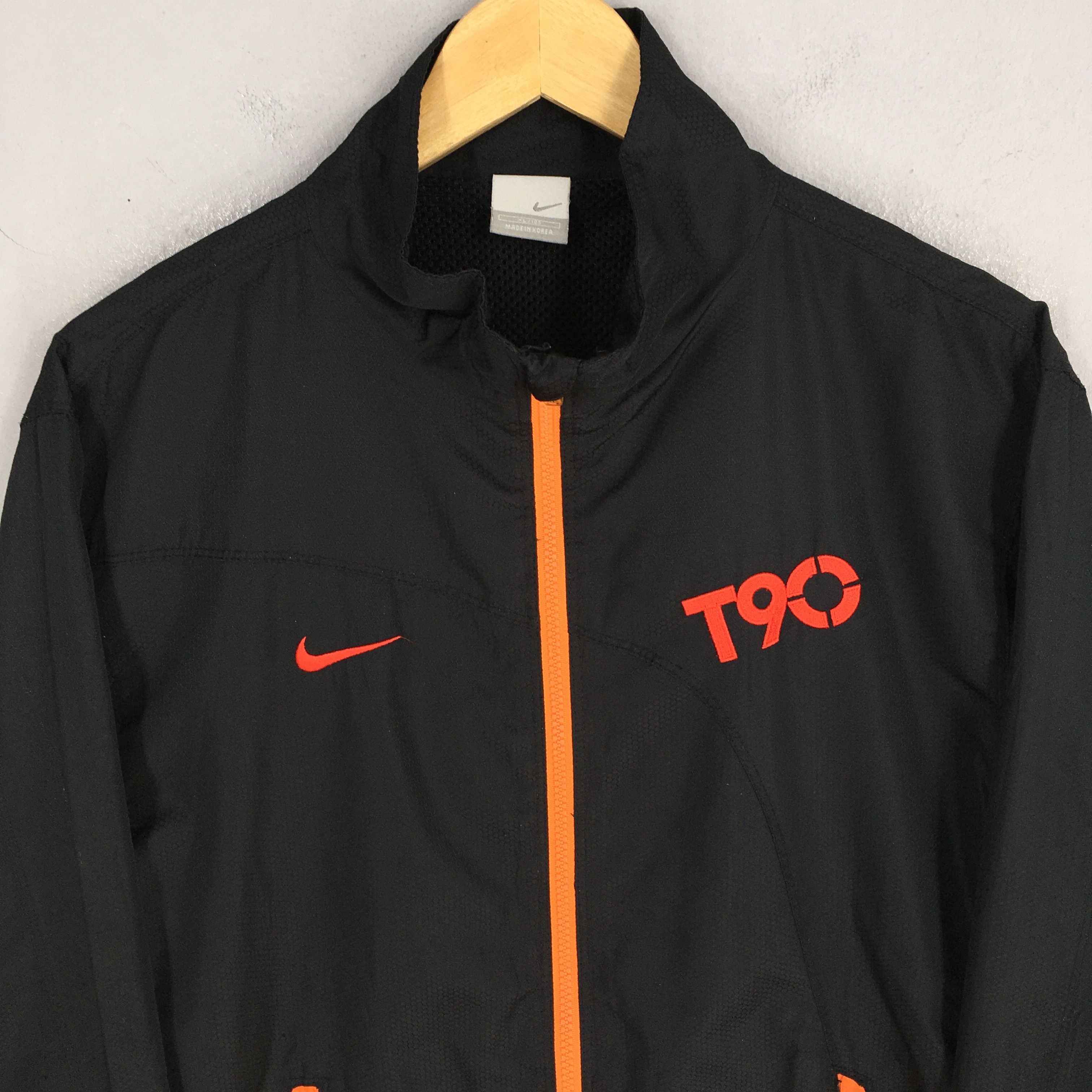 Nike Vintage 90's Nike Swoosh T90 Black Training Jacket XLarge Size US XL / EU 56 / 4 - 2 Thumbnail