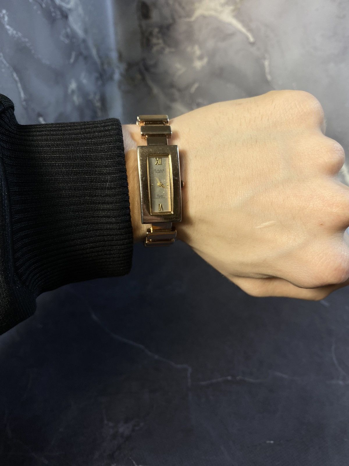 Jewelry × Vintage Elegant Quartz Gold-Tone Dress Watch Japanese Brand Size ONE SIZE - 10 Thumbnail