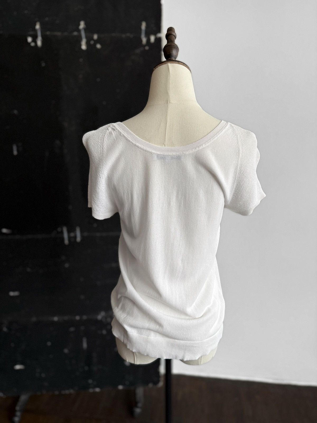 Gerard Darel Gerard Darel Paris Womens White Knit Top Short Sleeve Size S / US 4 / IT 40 - 2 Thumbnail