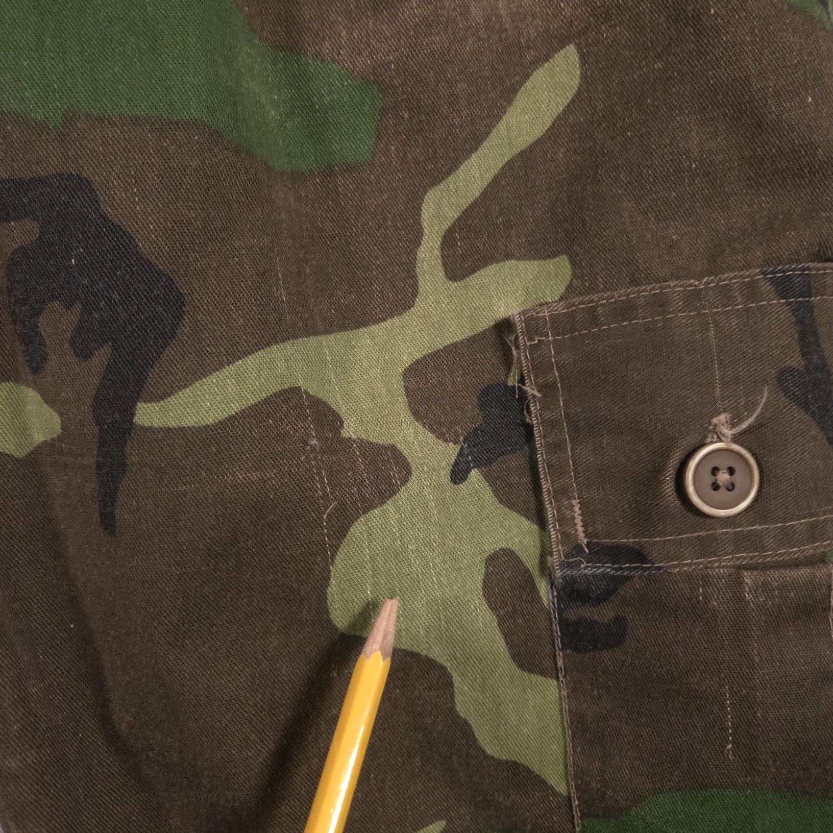 Bass Pro Shops Bass Pro Shops Cargo Pants Mens 40x33 Green Woodland Camo Hunting Army Outdoor Size US 40 / EU 56 - 7 Thumbnail