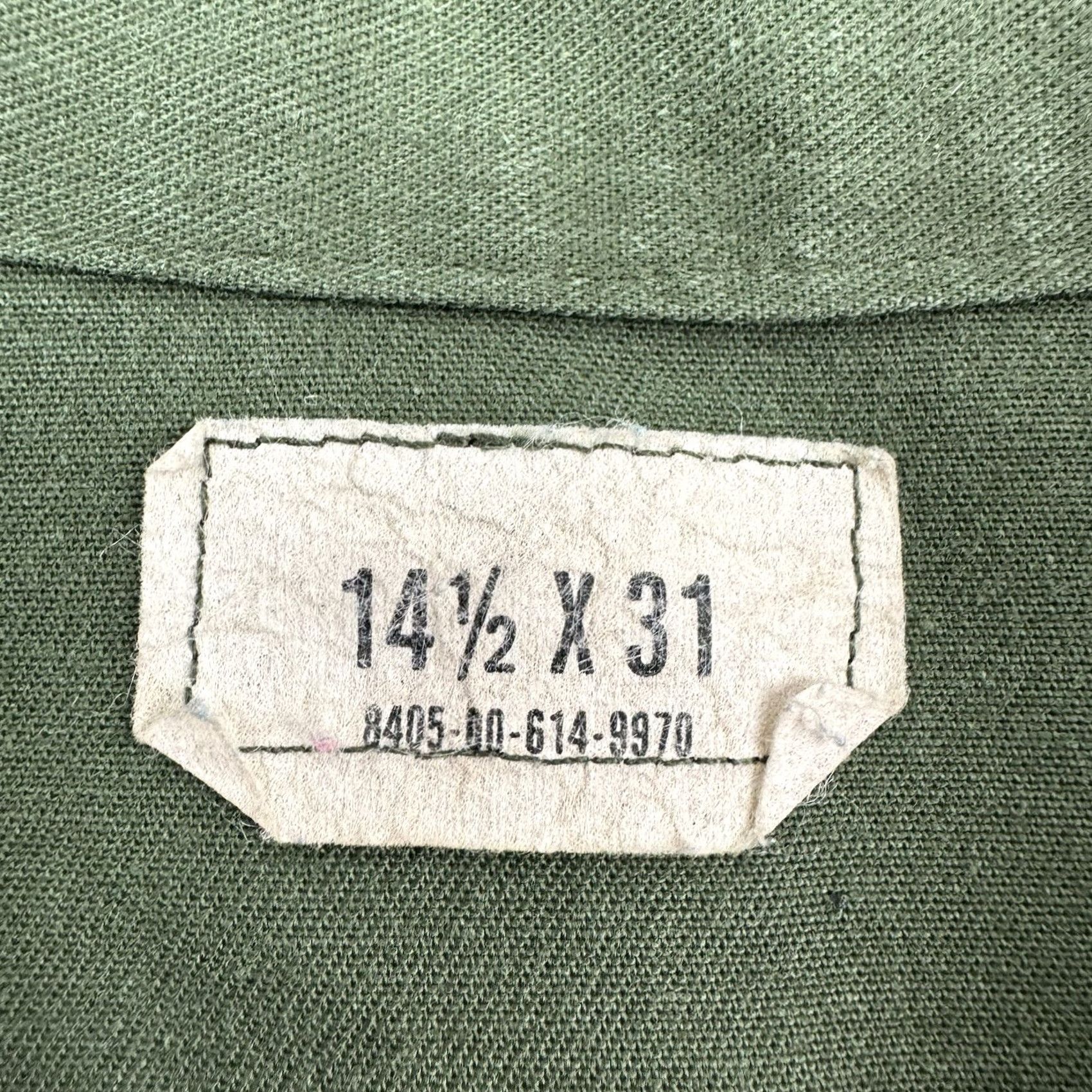 Vintage VINTAGE Army Button-Up Shirt Adults Small Green 80s Military USA Shirt Mens Button-Up Size US S / EU 44-46 / 1 - 5 Thumbnail