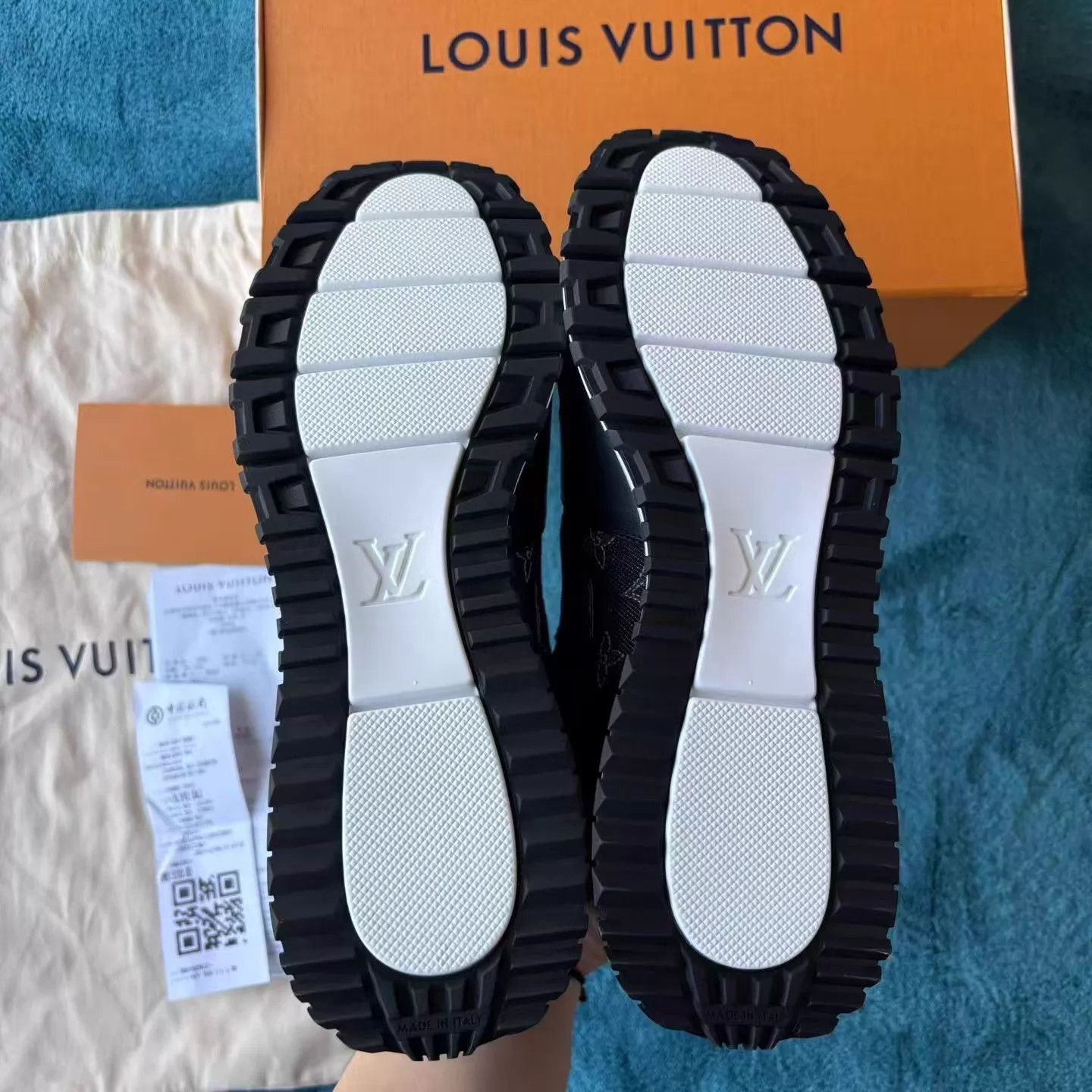Louis Vuitton Lv Run Away Embroidered Denim & Leather Black 41 Size US 8 / EU 41 - 5 Thumbnail