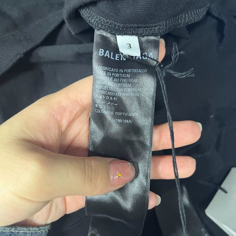Balenciaga Balenciaga latest black cola casual two piece round neck lo Size US S / EU 44-46 / 1 - 8 Thumbnail