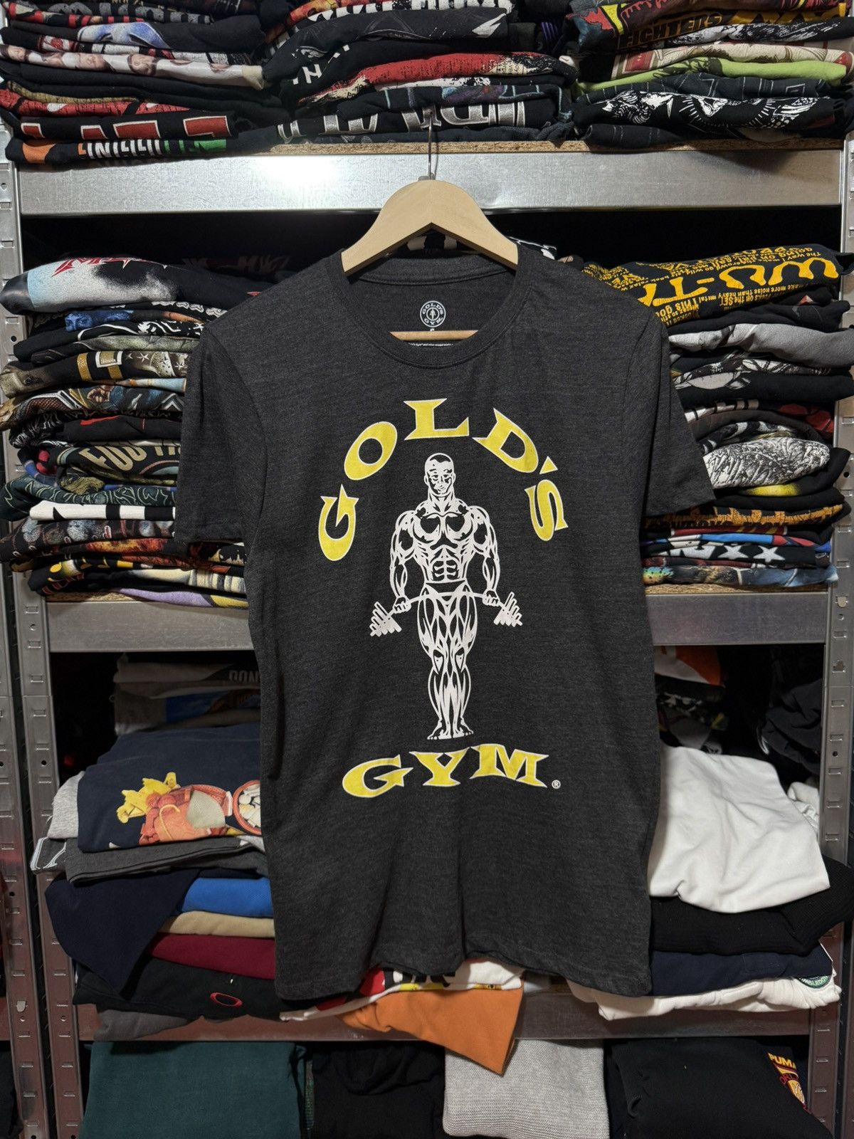 Vintage Rare Vintage 90’s Golds Gym Sportswear T-Shirt Y2K Hype Size US S / EU 44-46 / 1 - 1 Thumbnail
