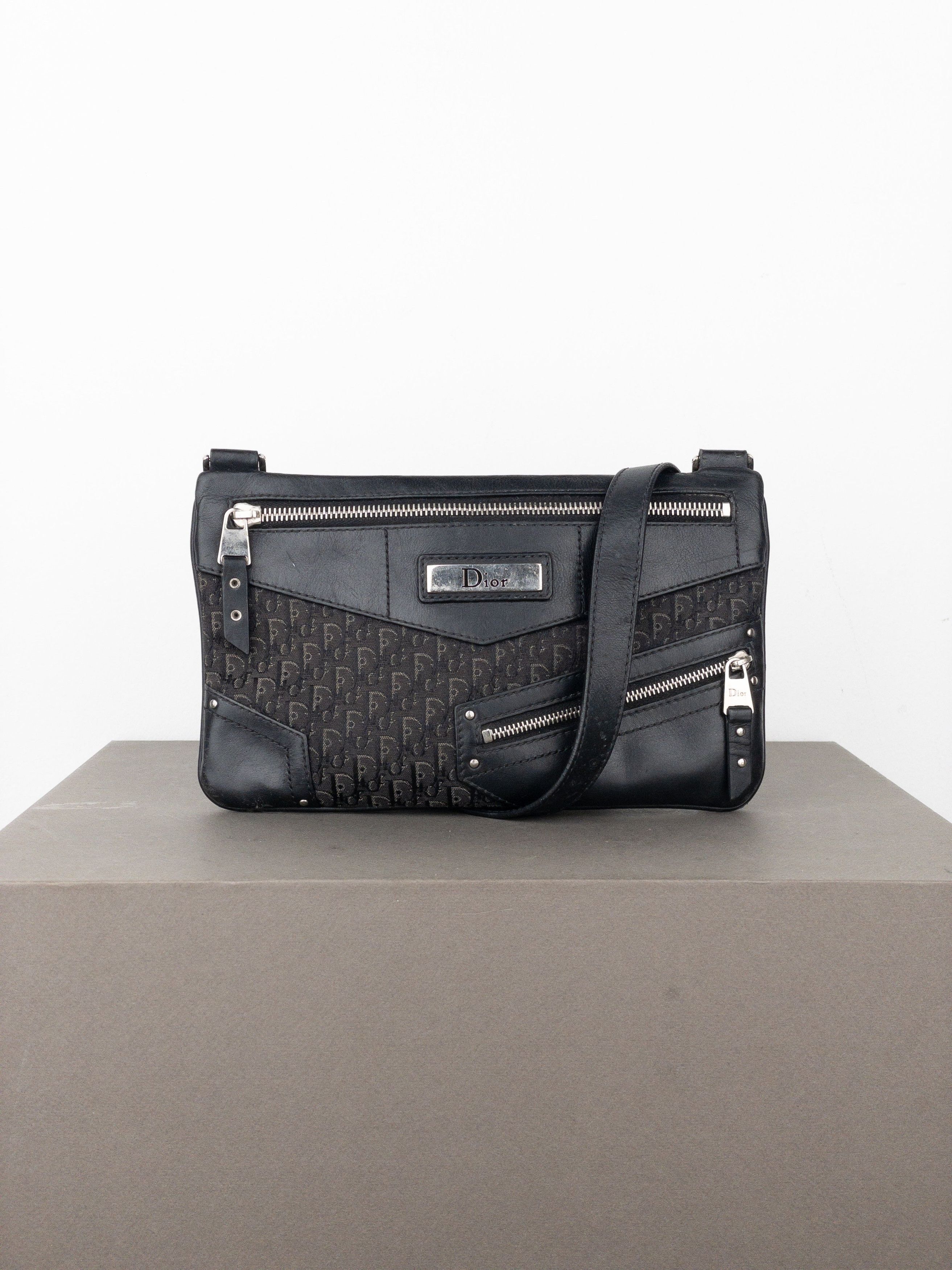Dior by Galliano SS02 ‘Street Chic’ issimo Monogram Trotter Cross Size ONE SIZE - 1 Thumbnail