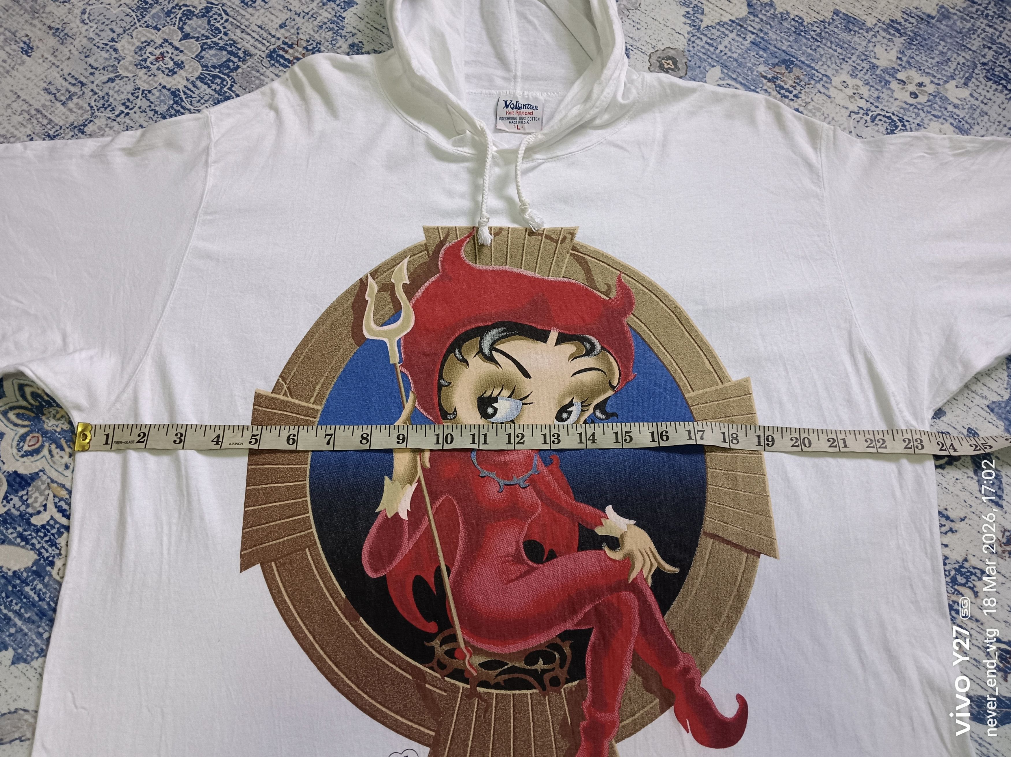 Vintage Vintage Betty Boop Size US L / EU 52-54 / 3 - 7 Thumbnail