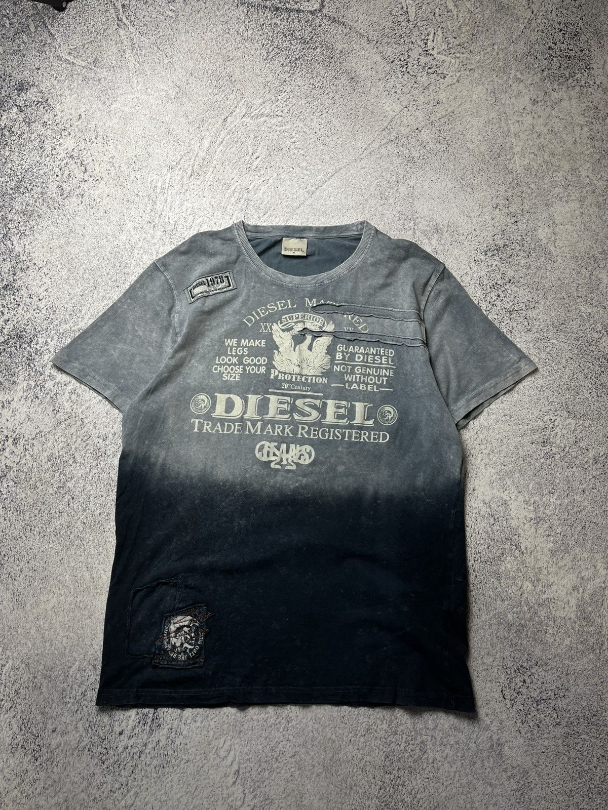 Diesel Vintage Diesel T-Shirt Big Logo 2000s Hype Y2K XL size Size US XL / EU 56 / 4 - 6 Thumbnail