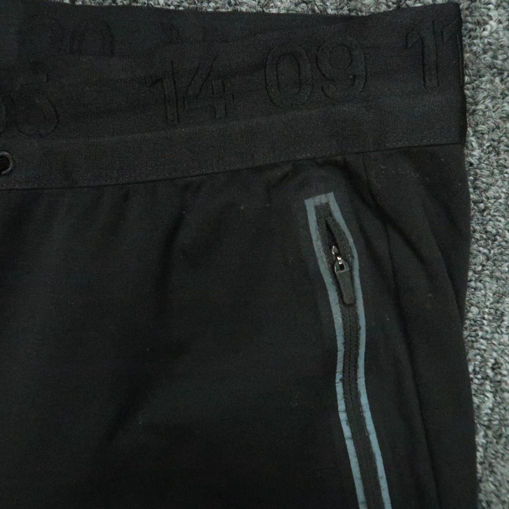 Nike Nike Pants Mens Small Black Tech Pack Sphere Running Zip Pocket Training Size US 29 - 3 Thumbnail