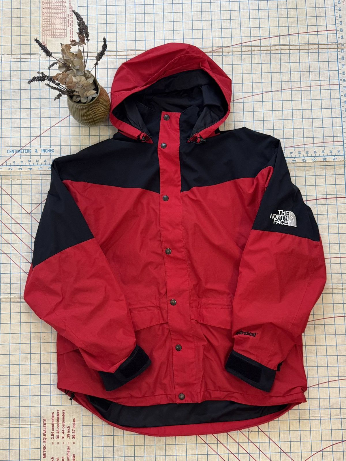The North Face Vintage The North Face Hydroseal Jacket Black and Red Size L Size US L / EU 52-54 / 3 - 5 Thumbnail