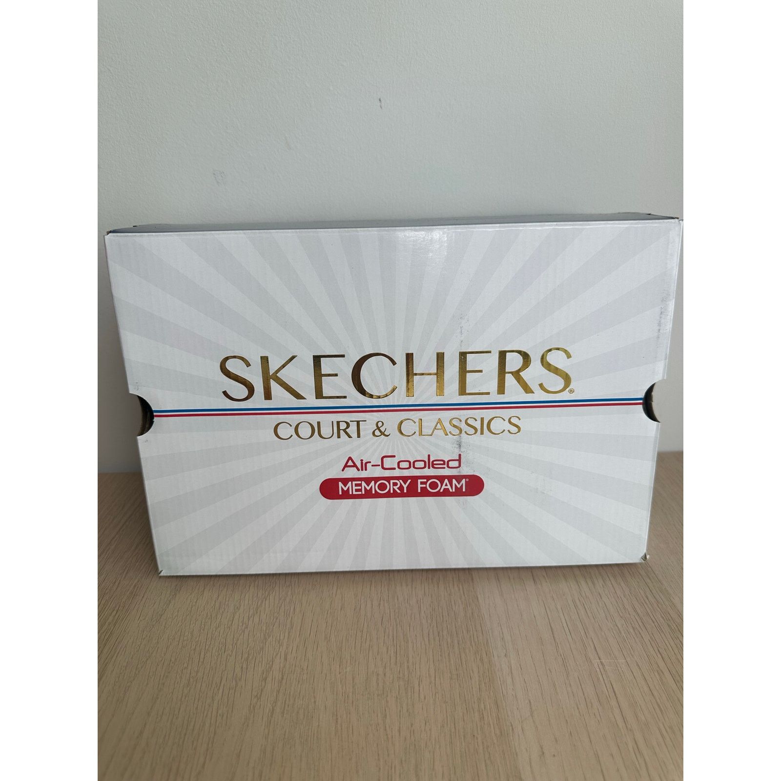 SKECHERS Skechers Topnotch Floral White Sneaker - Size 8.5W - New Size US 8.5 / IT 38.5 - 8 Thumbnail