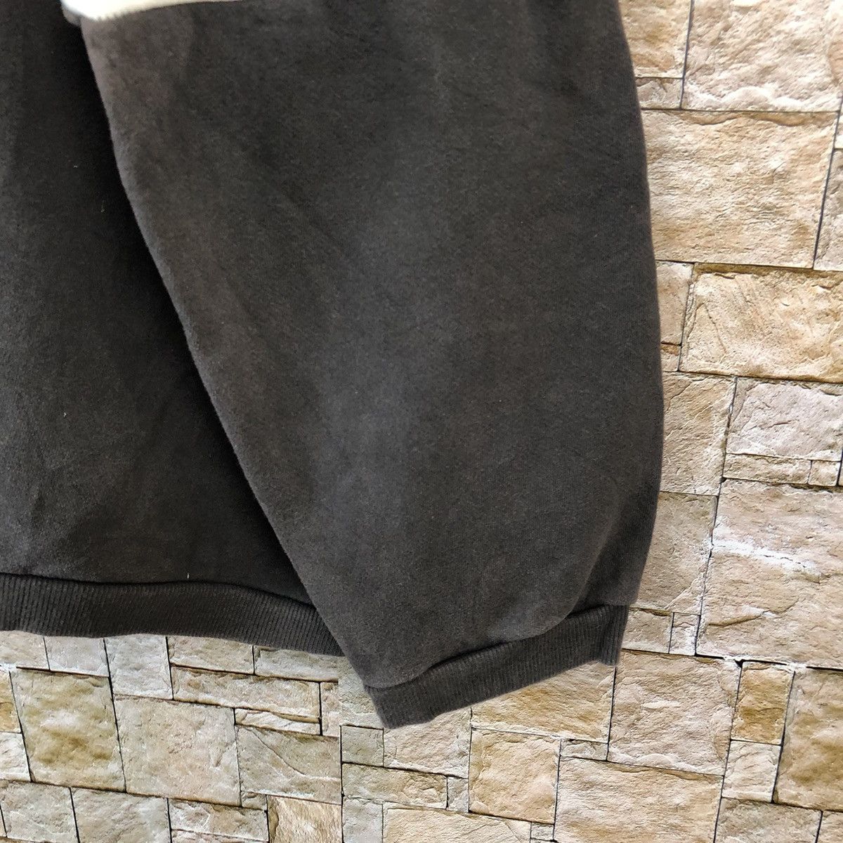 Japanese Brand LA big logo vintage Grey Sweatshirt #A696 Size US L / EU 52-54 / 3 - 8 Thumbnail