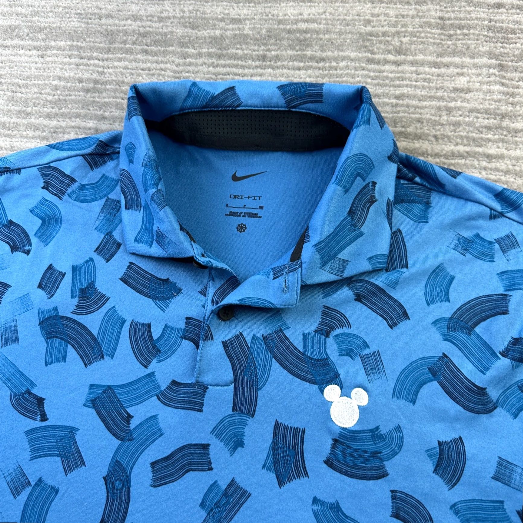 Nike VINTAGE Nike Disney Polo Shirt Mens S Blue Orange Mickey Logo Size US S / EU 44-46 / 1 - 3 Thumbnail
