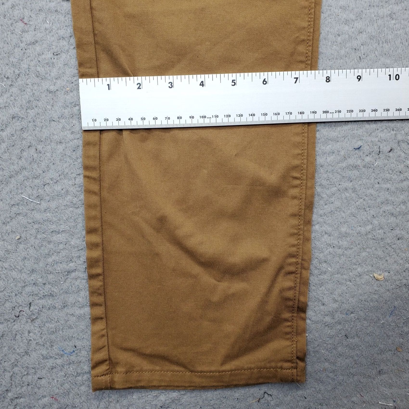 Levi's Levi's Chino Pants Mens 30/29 Tan Straight Leg Stretch Flat Front Slash Pocket Flat Front Pants Mens Size 30 Tan Straight Leg Chino Size US 30 / EU 46 - 5 Thumbnail