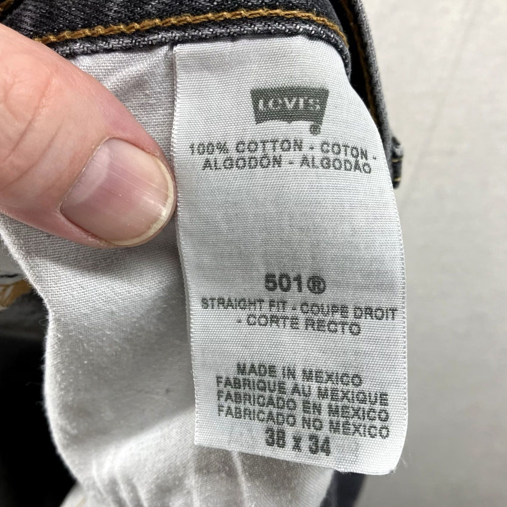 Levi's VINTAGE Levi's 501 Jeans Men’s 36x30 Black Faded Denim Button Fly 5-Pocket Straight Grunge 90s USA Leather Logo (If exact brand text allowed) Size US 36 / EU 52 - 3 Thumbnail