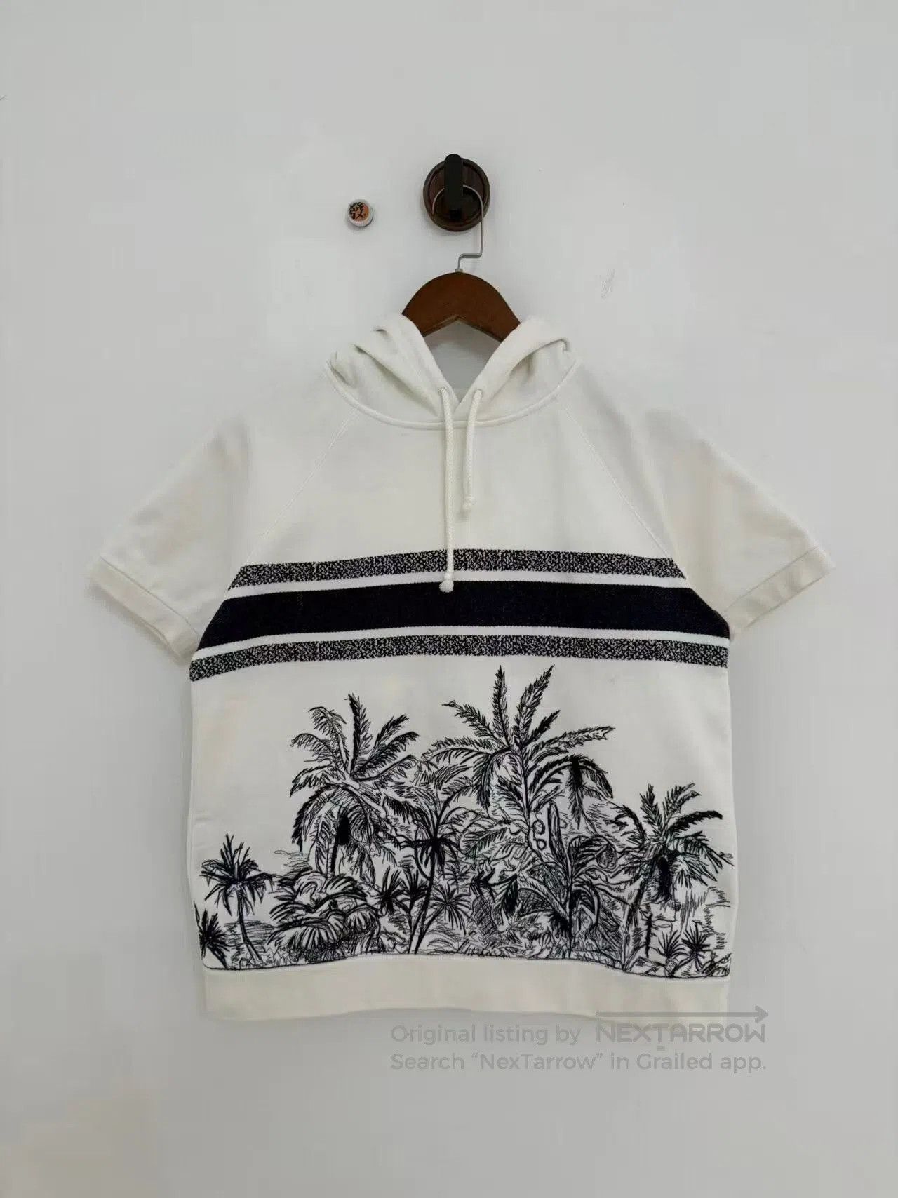 Dior Dior White Jungle Print Logo Short Sleeve Hoodie. Size US M / EU 48-50 / 2 - 1 Thumbnail
