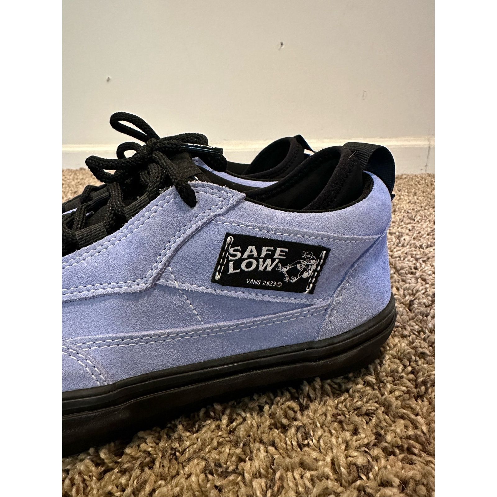 Palace Vans “safe low” palace vans collab mens 10 Size US 10 / EU 43 - 3 Thumbnail