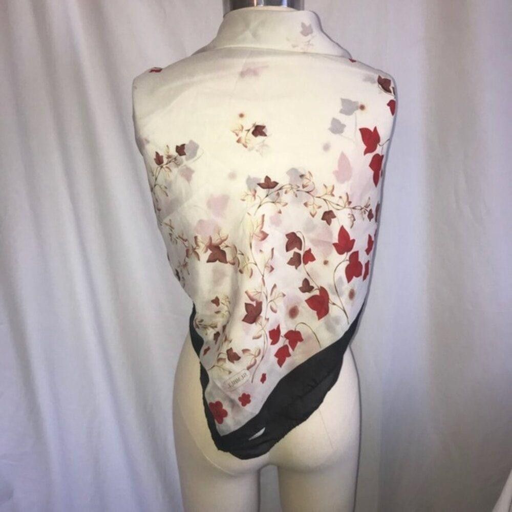 The Unbranded Brand Red & black Square leaf scarf Size ONE SIZE - 2 Thumbnail