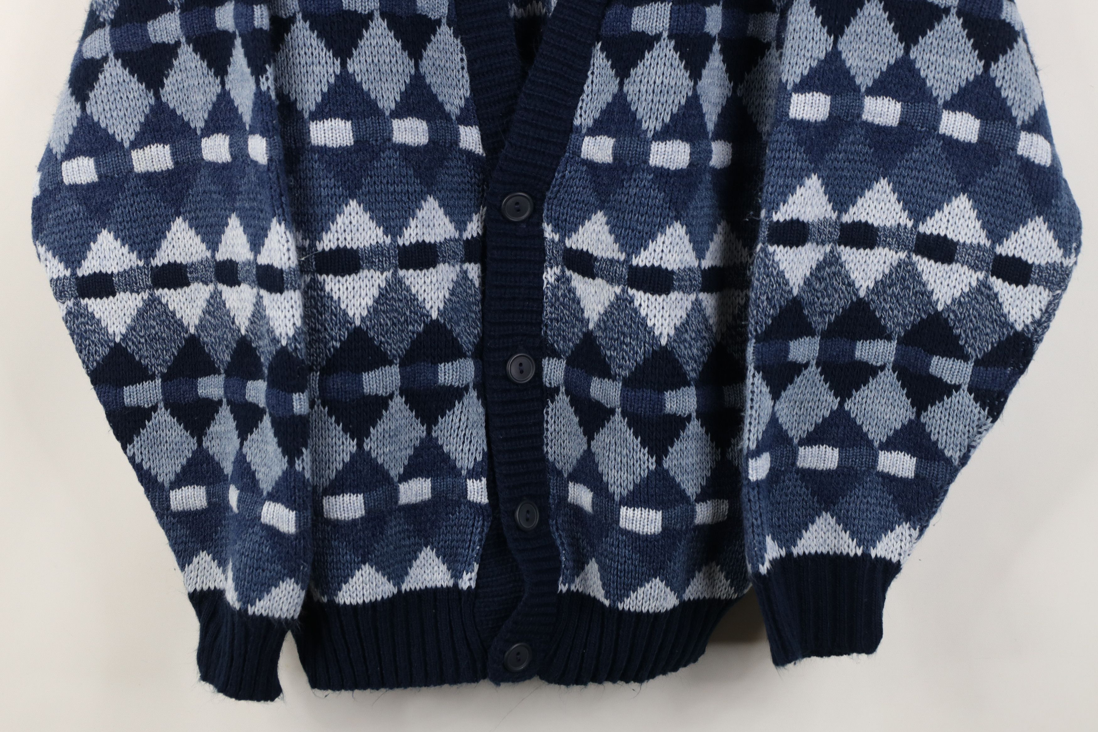 Vintage Vintage 90s Streetwear Geometric Knit Cardigan Sweater USA Size US S / EU 44-46 / 1 - 3 Thumbnail