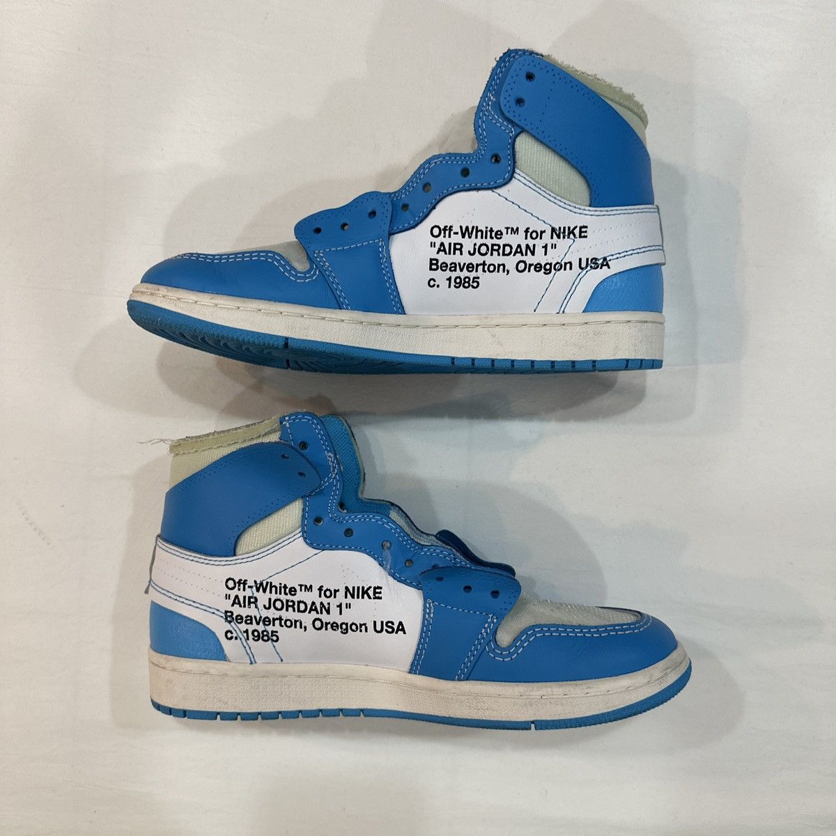 Jordan Brand × Off-White Off White x Air Jordan 1 Retro High OG ‘UNC’ Size US 8.5 / EU 41-42 - 3 Thumbnail