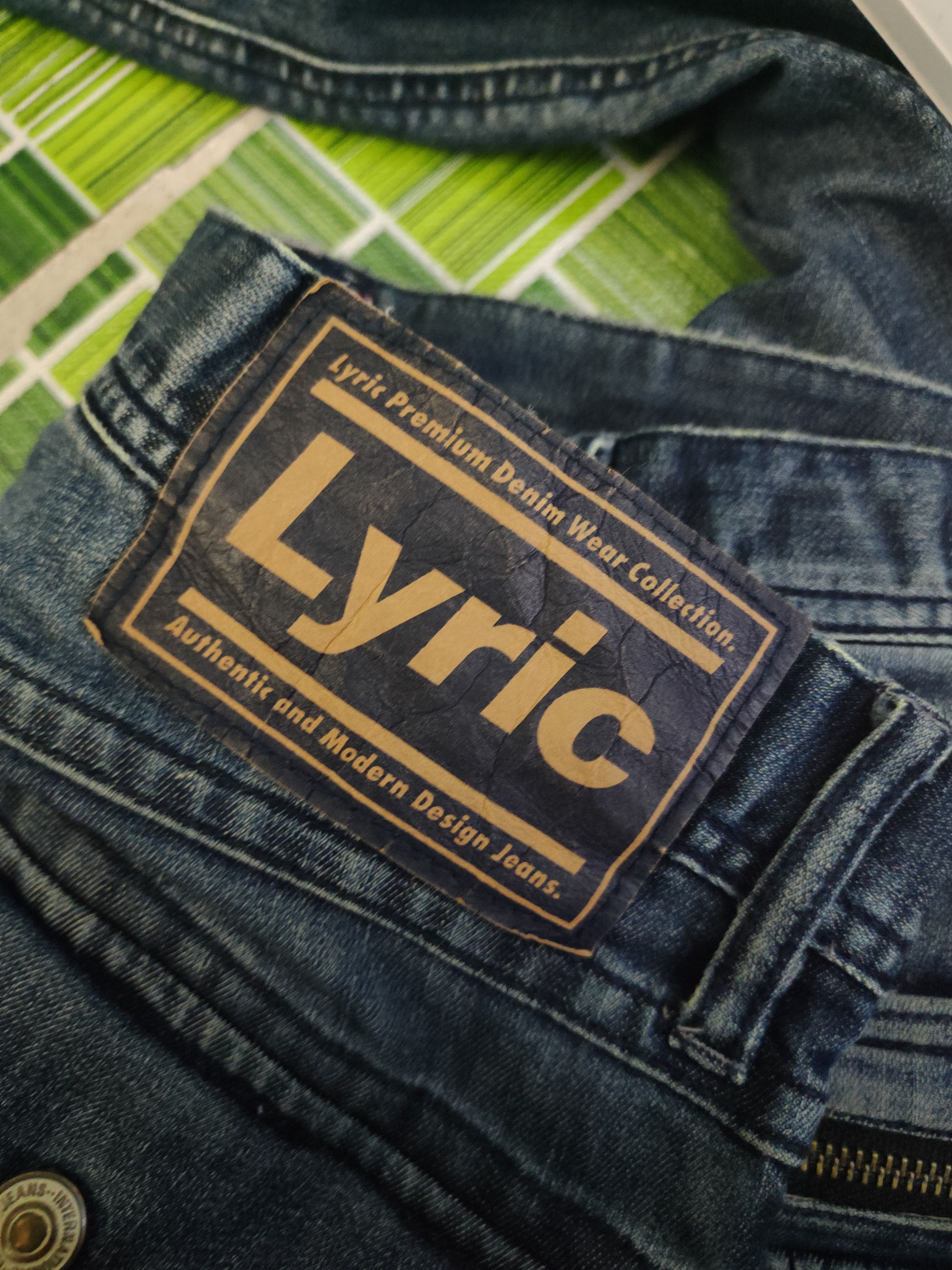 DL Lyric Dark Blue Distressed Ripped Jeans #46-103T