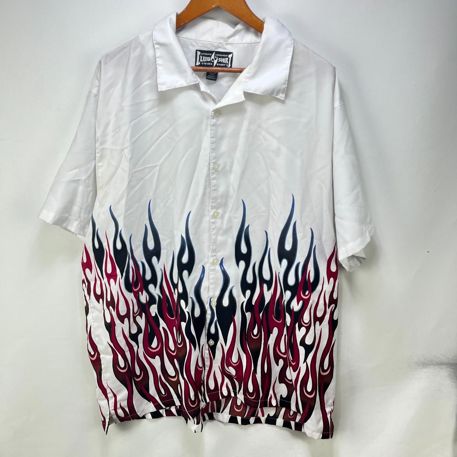 Vintage Vintage Y2K Flames Button Up Short Sleeve Skater Shirt XL Size US XL / EU 56 / 4 - 1 Thumbnail