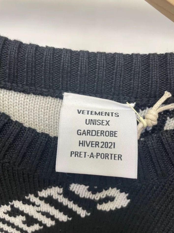 Balenciaga multilingual t-shirt 2407-Nextarrow