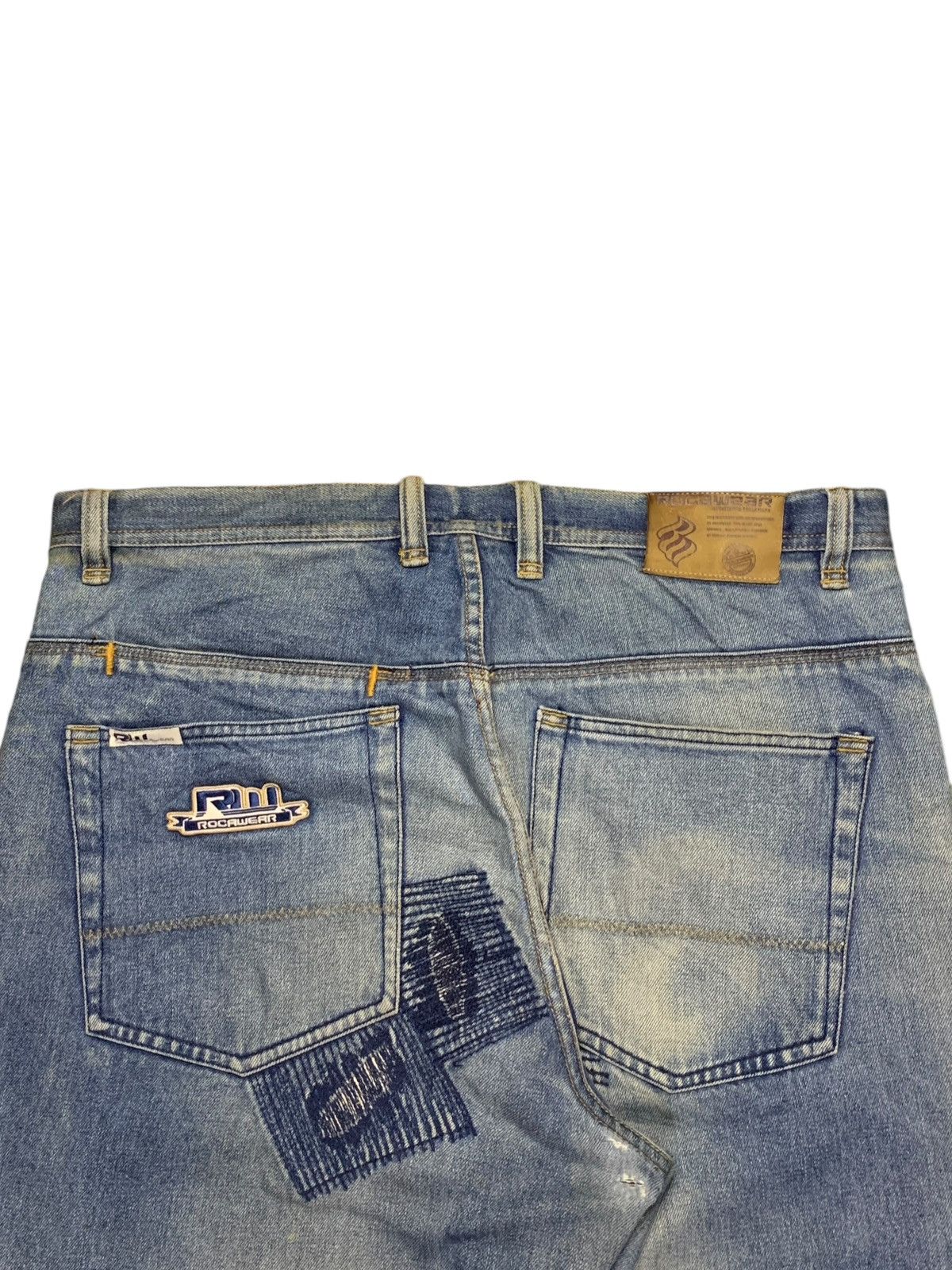Japanese Brand × Rocawear Vintage Rocawear Faded Wash Patched Distressed Baggy Jeans Size US 37 - 8 Thumbnail