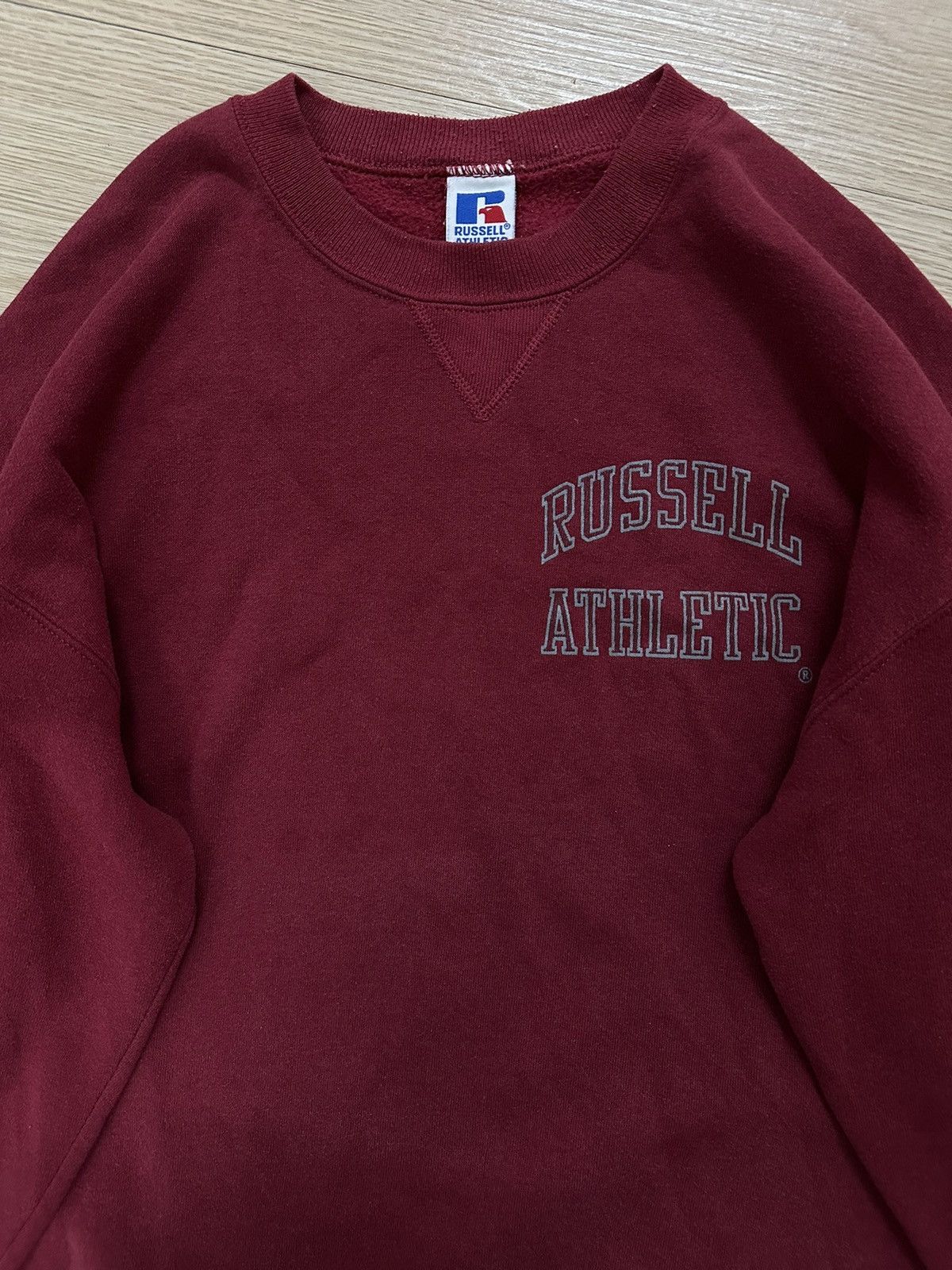 Russell Athletic × Vintage Vintage 90’s Russell Athletic Spell Out Sweatshirt M Size US L / EU 52-54 / 3 - 3 Thumbnail