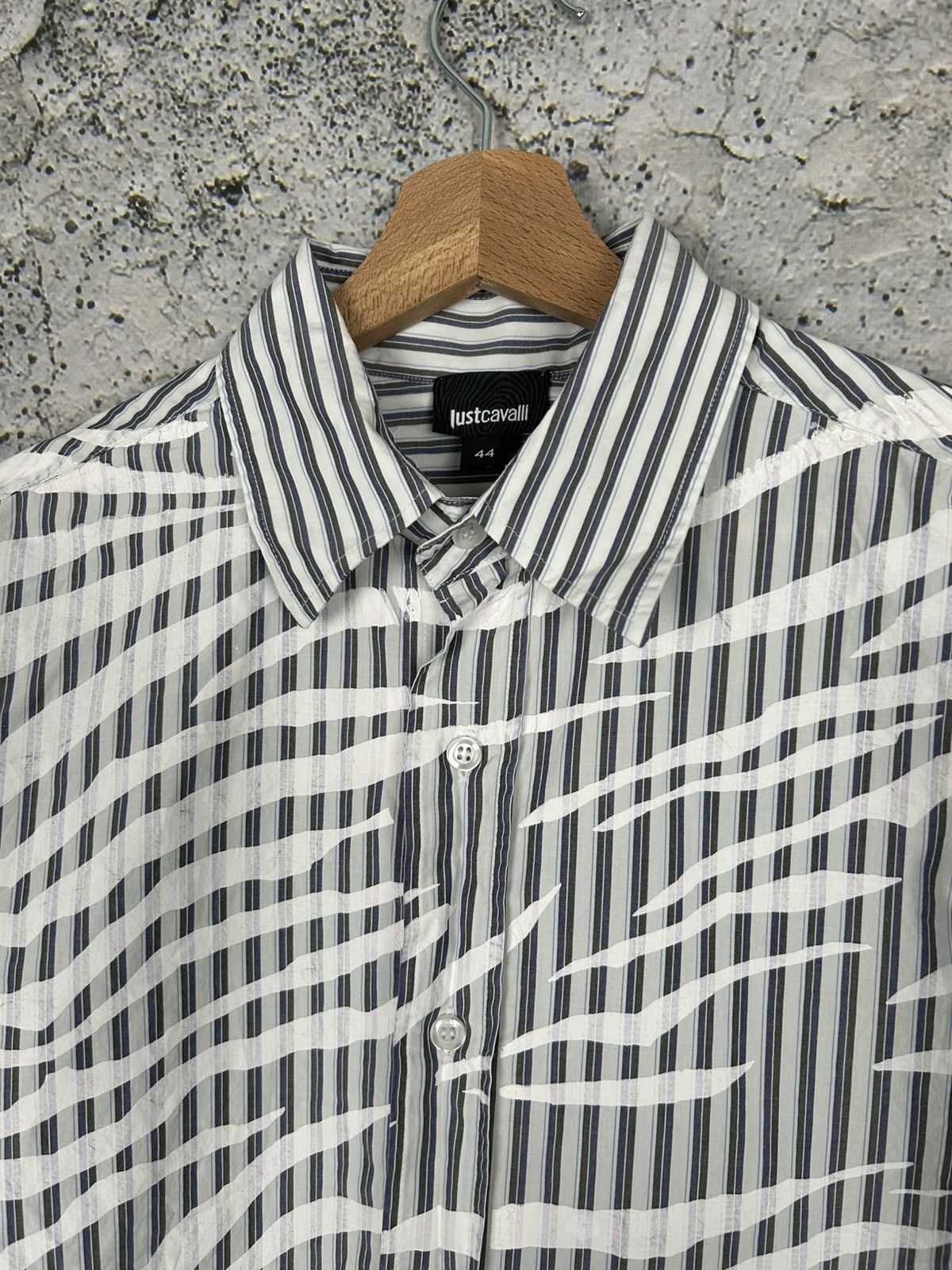 Designer Just Cavalli Avant Garde Designer Zebra Shirt 90s Rare Size US L / EU 52-54 / 3 - 3 Thumbnail