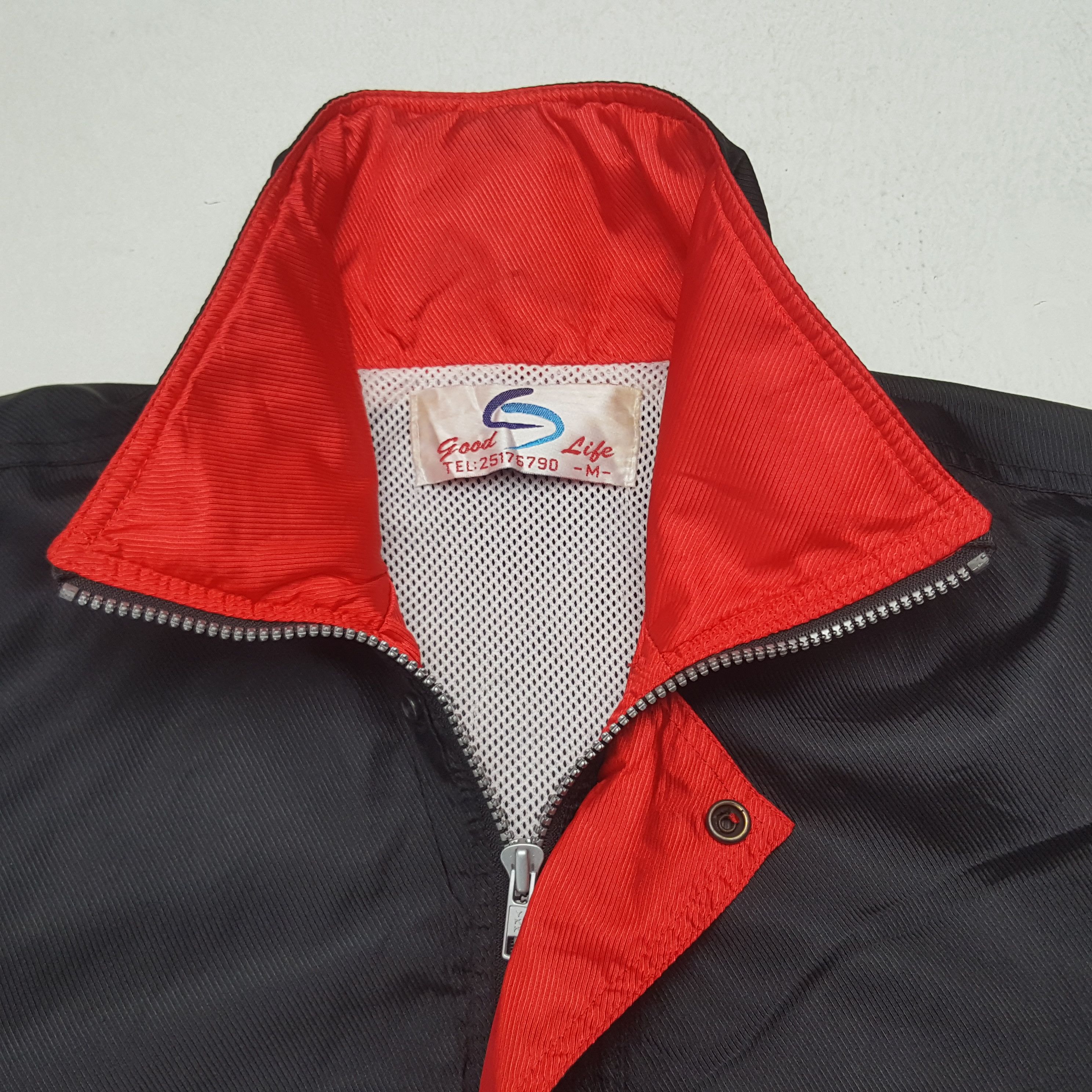 Japanese Brand Vintage Mitsubishi Motors Racing Windbreaker Jacket C292N10 Size US L / EU 52-54 / 3 - 5 Thumbnail