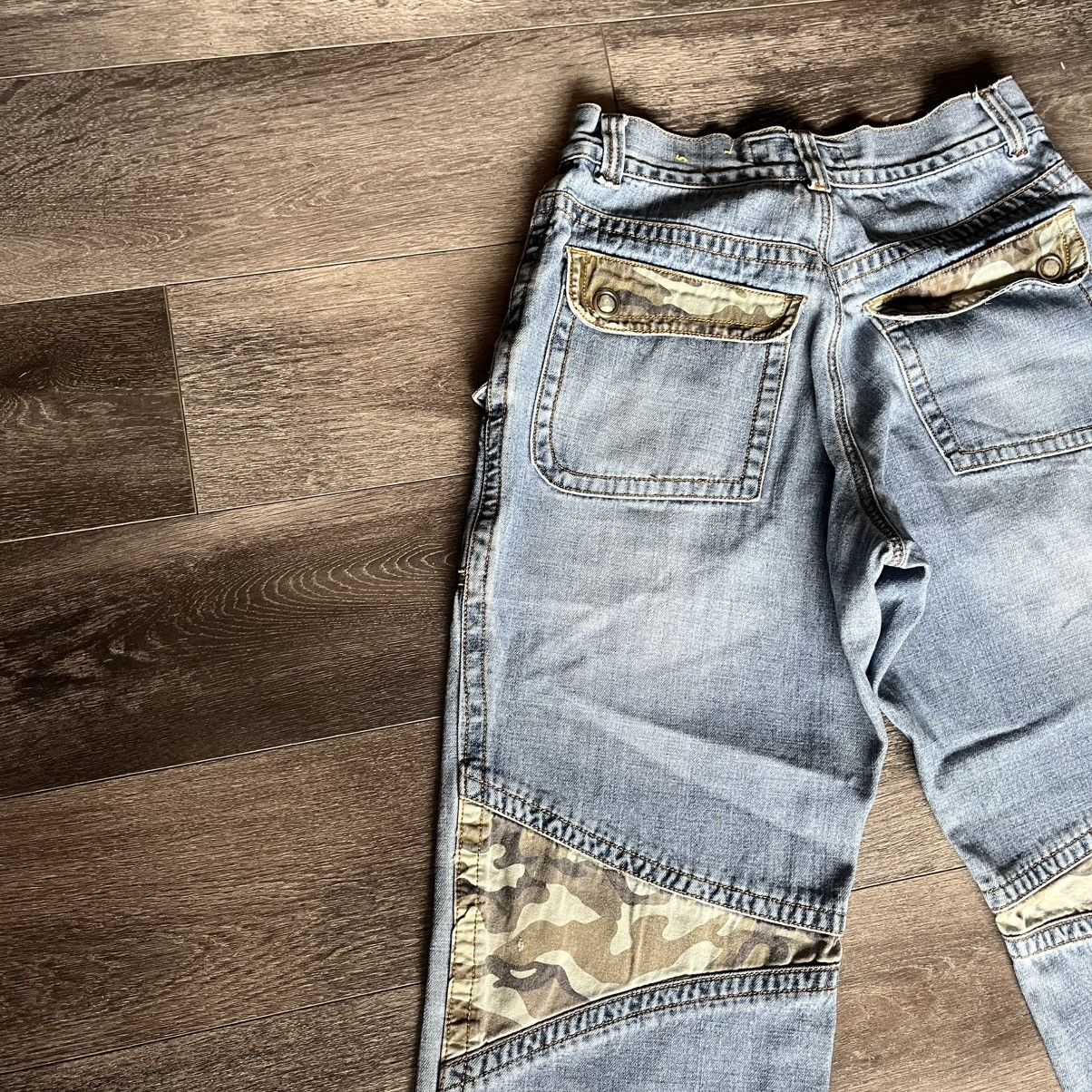 Vintage Vintage 2000s Johnny Handsome Light Washed Camo Denim Jeans Size US 30 / EU 46 - 3 Thumbnail