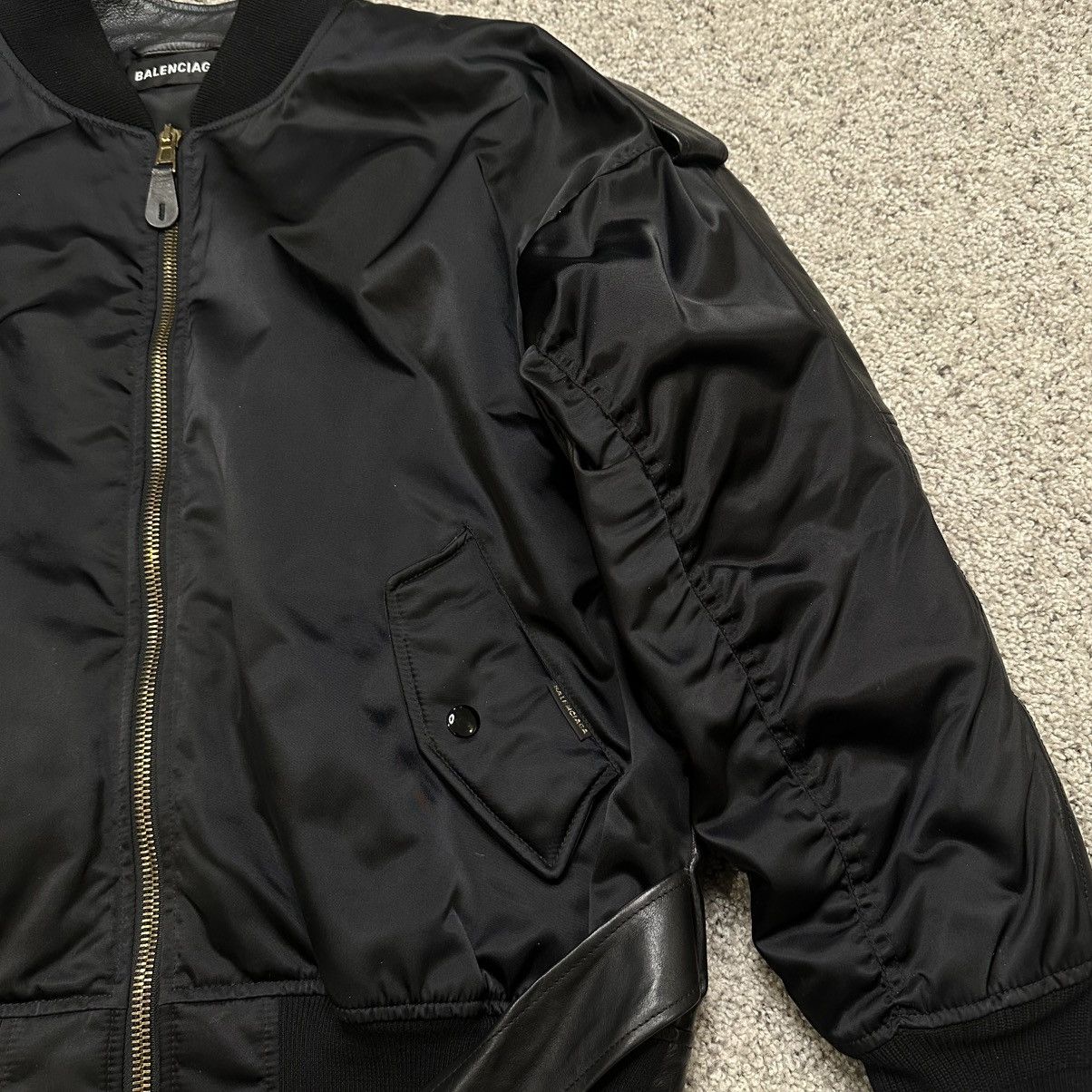 Balenciaga 2017 Balenciaga Leather Bomber Jacket Size US L / EU 52-54 / 3 - 3 Thumbnail