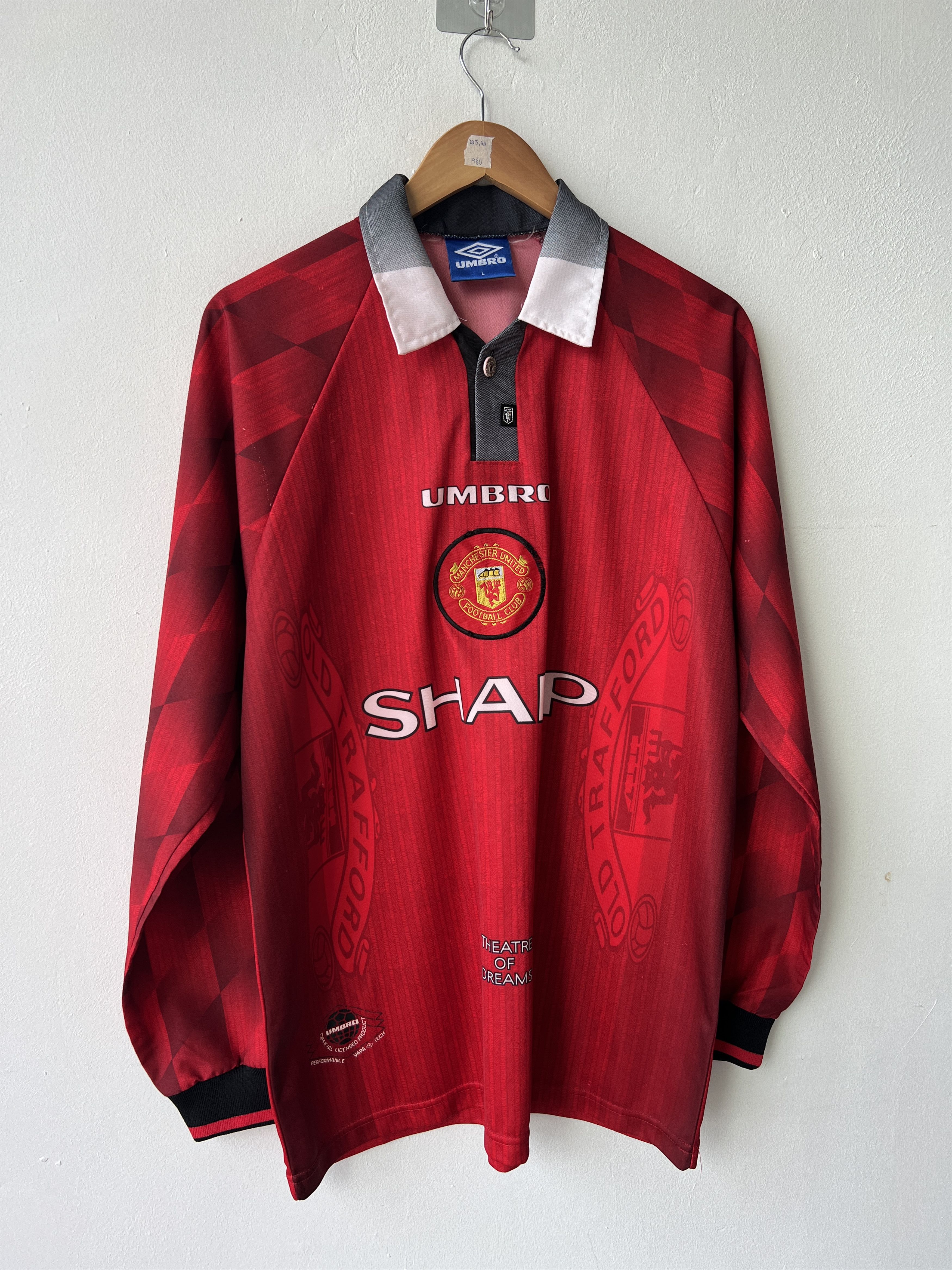 Umbro (L) Manchester United 1996-98 Home Long Sleeve Kit Size US L / EU 52-54 / 3 - 11 Thumbnail