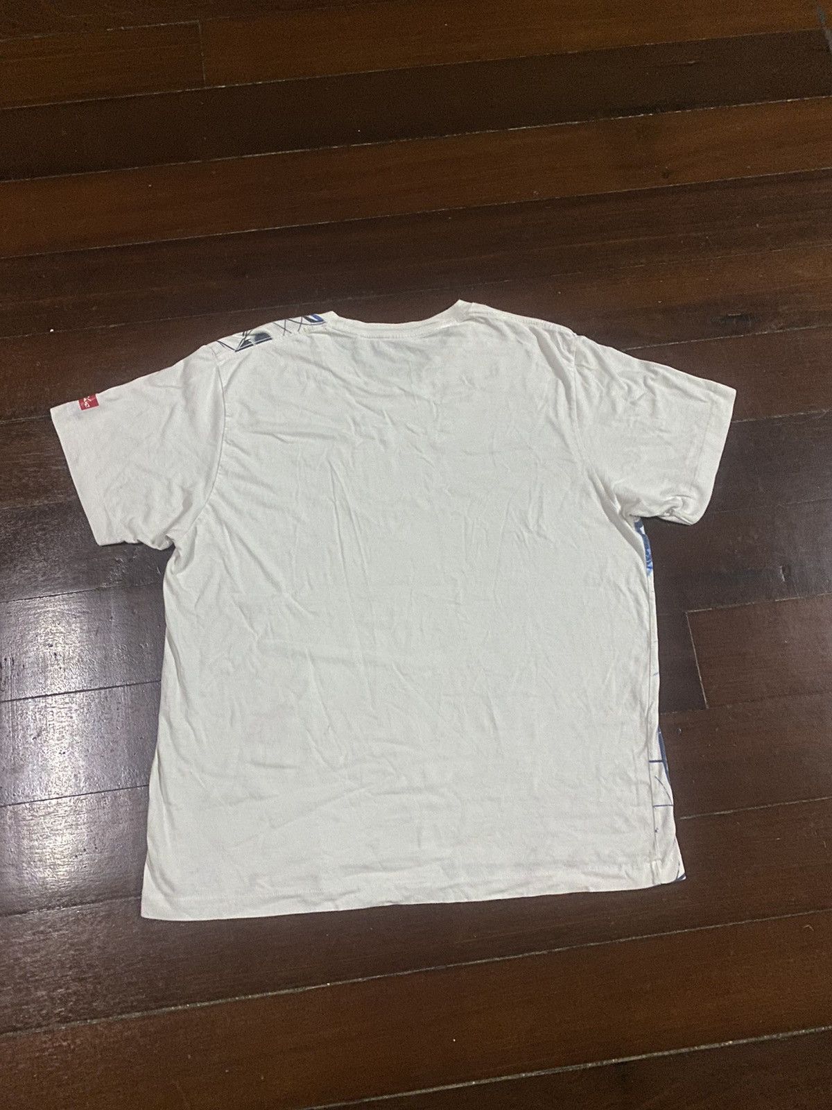 Futura × Uniqlo Rare Futura laboratories x Uniqlo graphic art full print tee Size US XXL / EU 58 / 5 - 7 Thumbnail