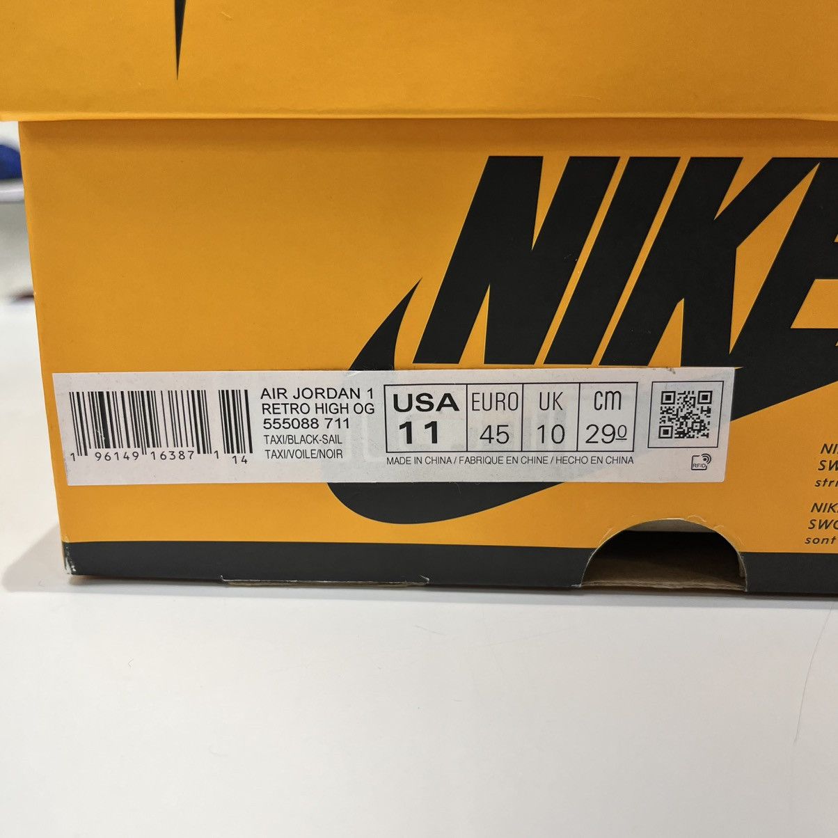 Nike Air Jordan 1 Retro High OG Taxi Size US 11 / EU 44 - 13 Thumbnail