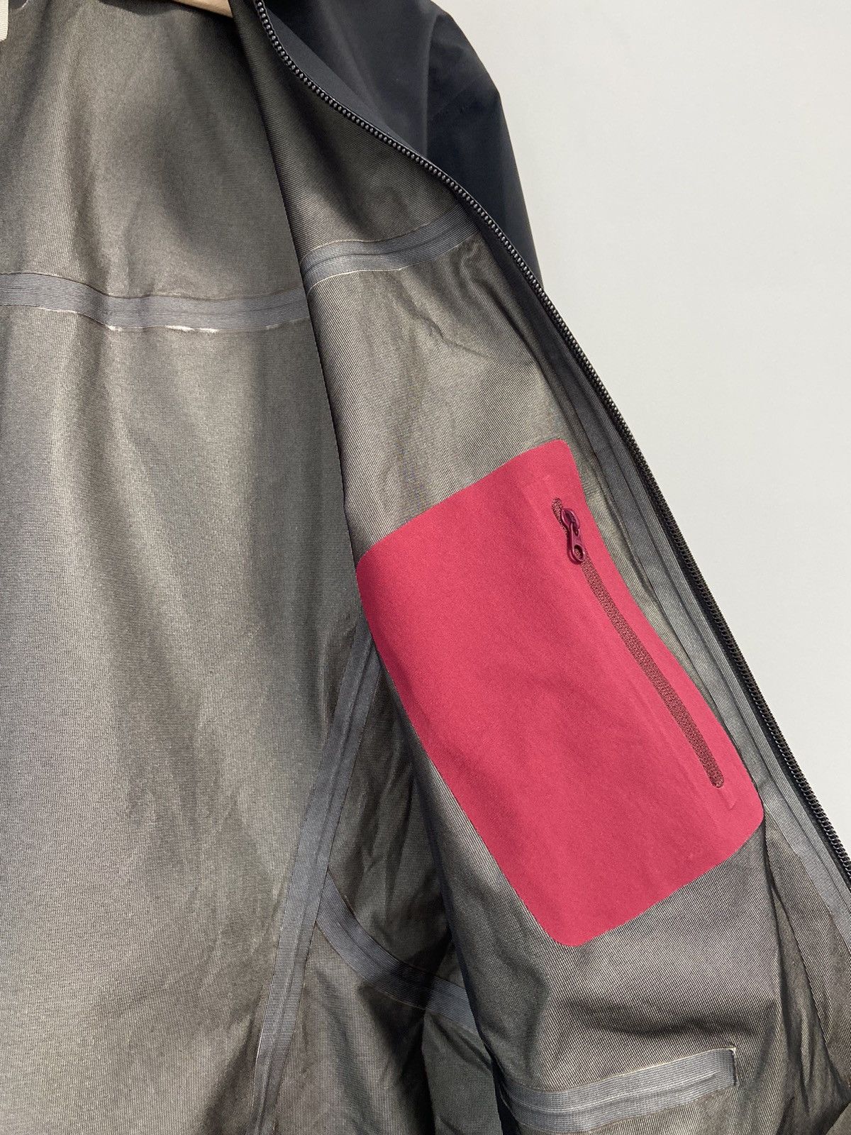 Arc'teryx Arc’teryx Gore-tex Jacket Outdoor Size L / US 10 / IT 46 - 14 Thumbnail