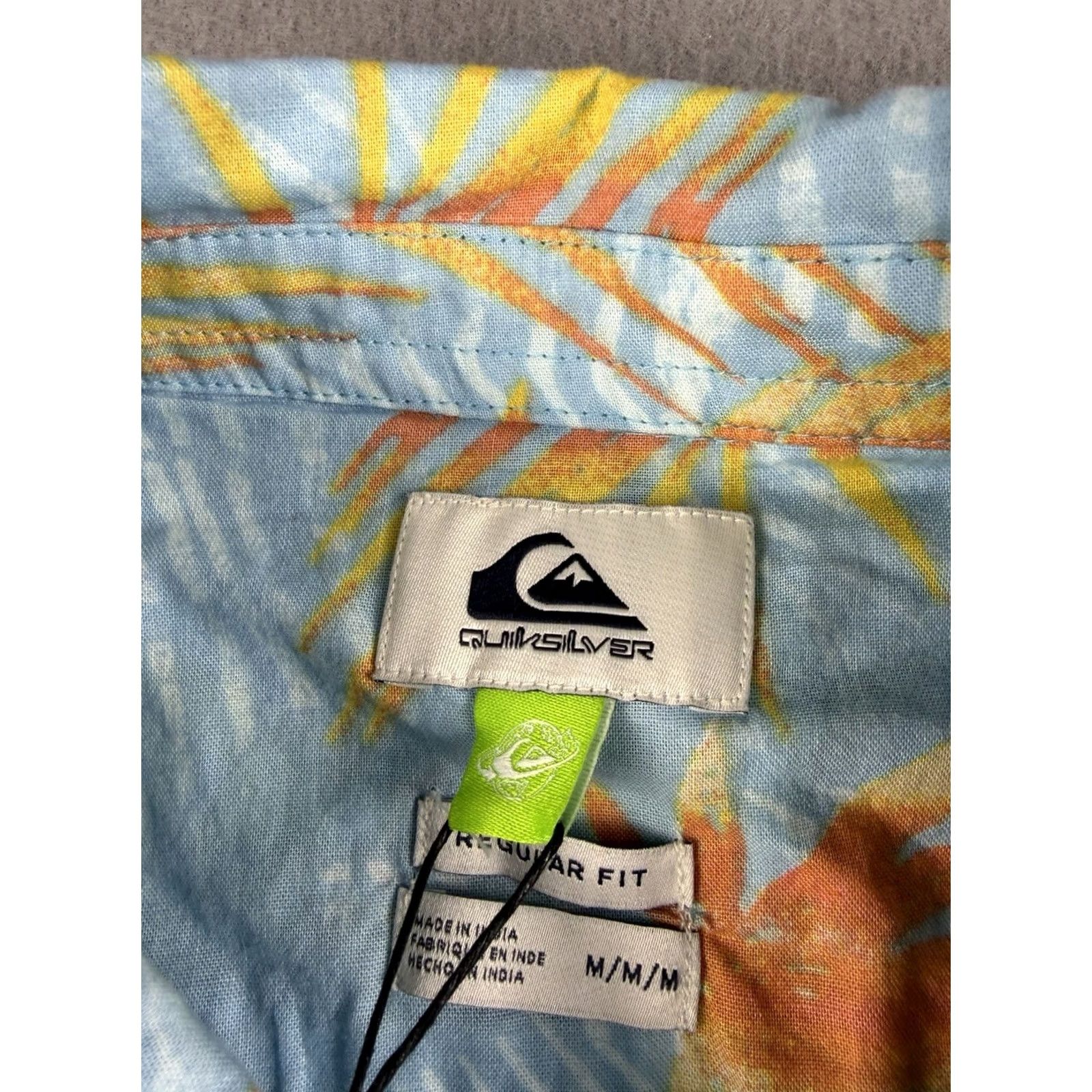 Quiksilver Quiksilver Shirt Men’s M Hawaiian Floral Cotton Button-Up Short Sleeve Beach Surf Blue Regular Mens Size US M / EU 48-50 / 2 - 3 Thumbnail