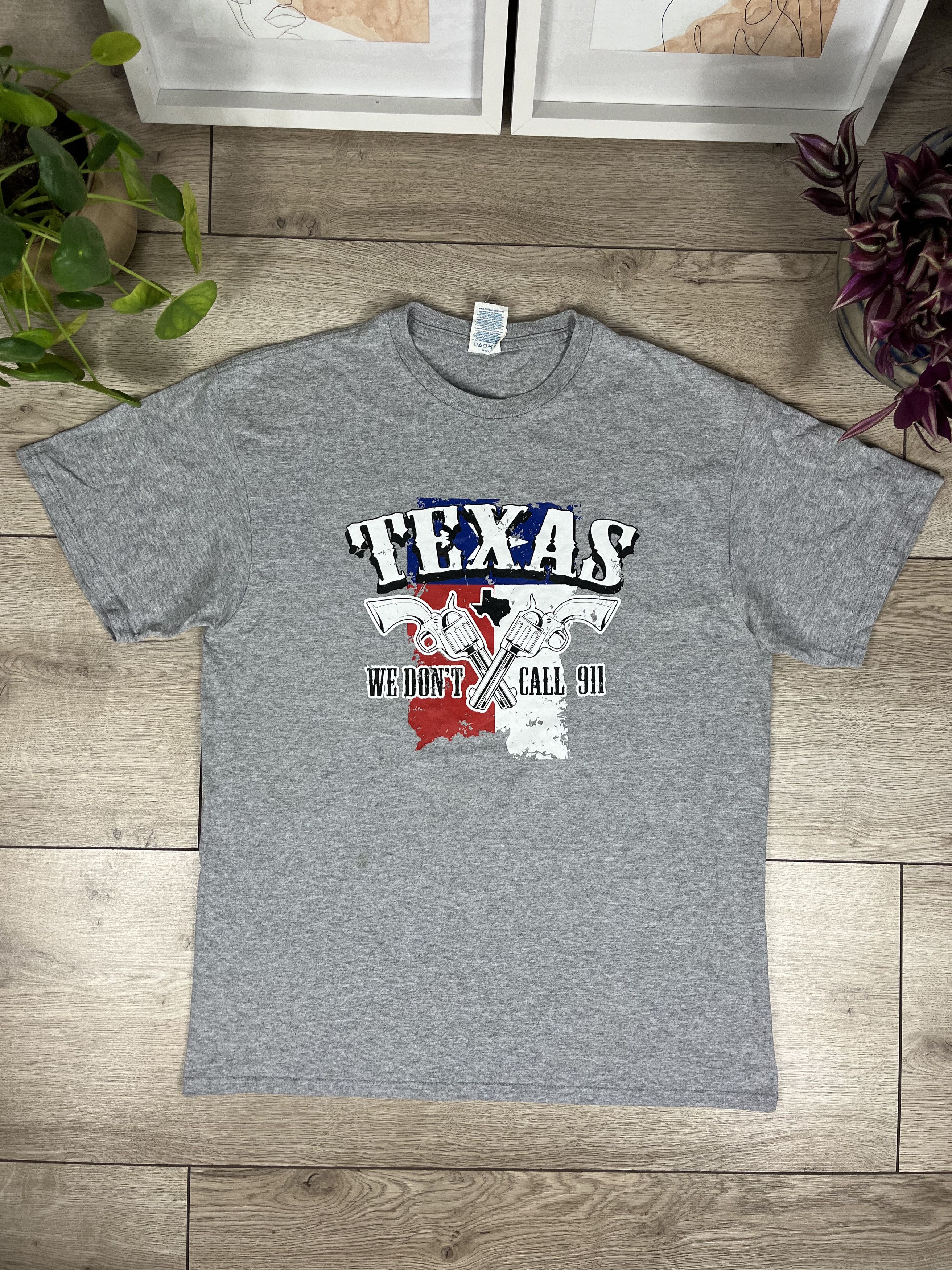 Logo Athletic × Vintage Vintage 90s Texas We Don't Call 911 t-shirt Size US L / EU 52-54 / 3 - 1 Thumbnail