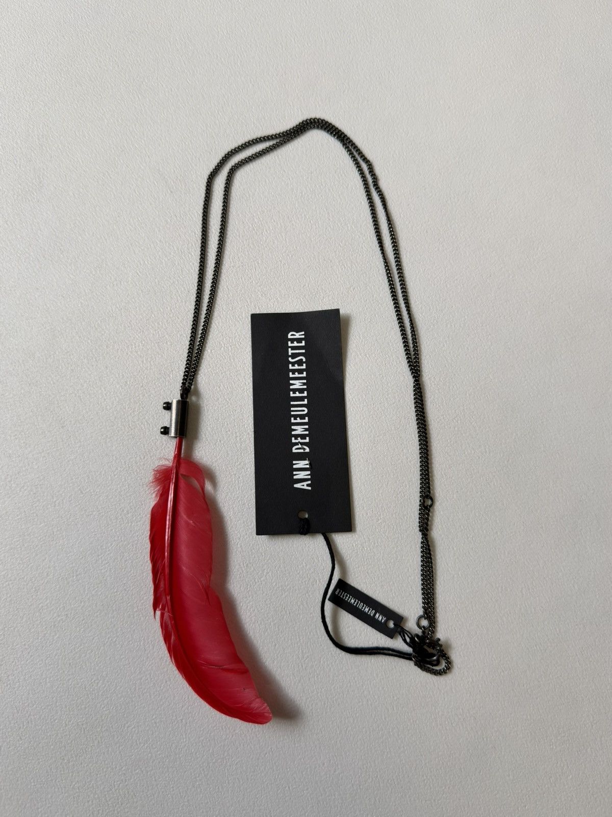 Ann Demeulemeester Late 2000s ‘Red Feather’ Chain Necklace Size ONE SIZE - 5 Thumbnail
