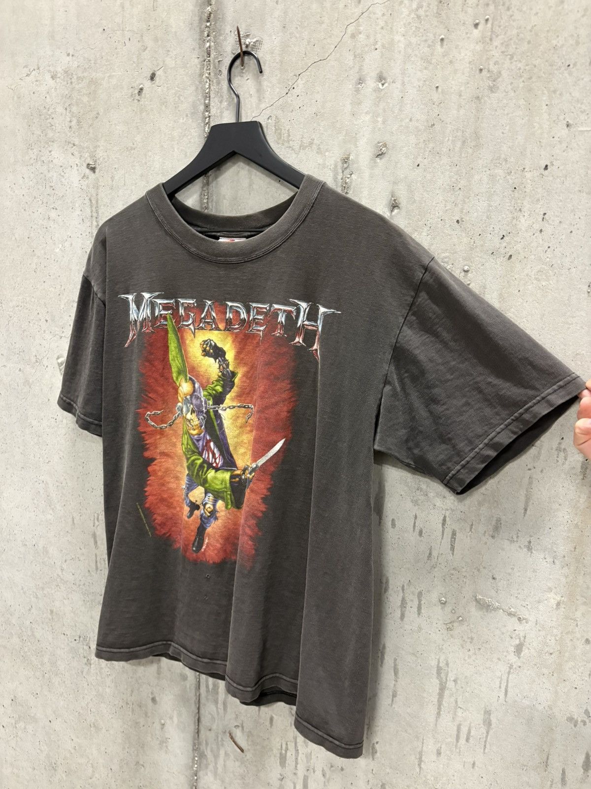 Band Tees Vintage Megadeath Shirt Thrashed Faded Grunge Band Acme Tag Size US L / EU 52-54 / 3 - 2 Thumbnail